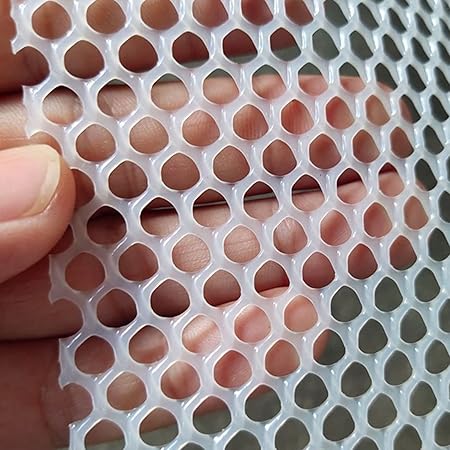 Amazon Co Jp 猫 脱走防止 ベランダ ネット 厚みのあるプラスチック ネット 安全ネット 防護ネット 転落防止ネット らてぃすフェンス ポリエチレン カットしやすい 耐久性 カラー Mesh 0 8cm サイズ 0 5mx1m ペット用品