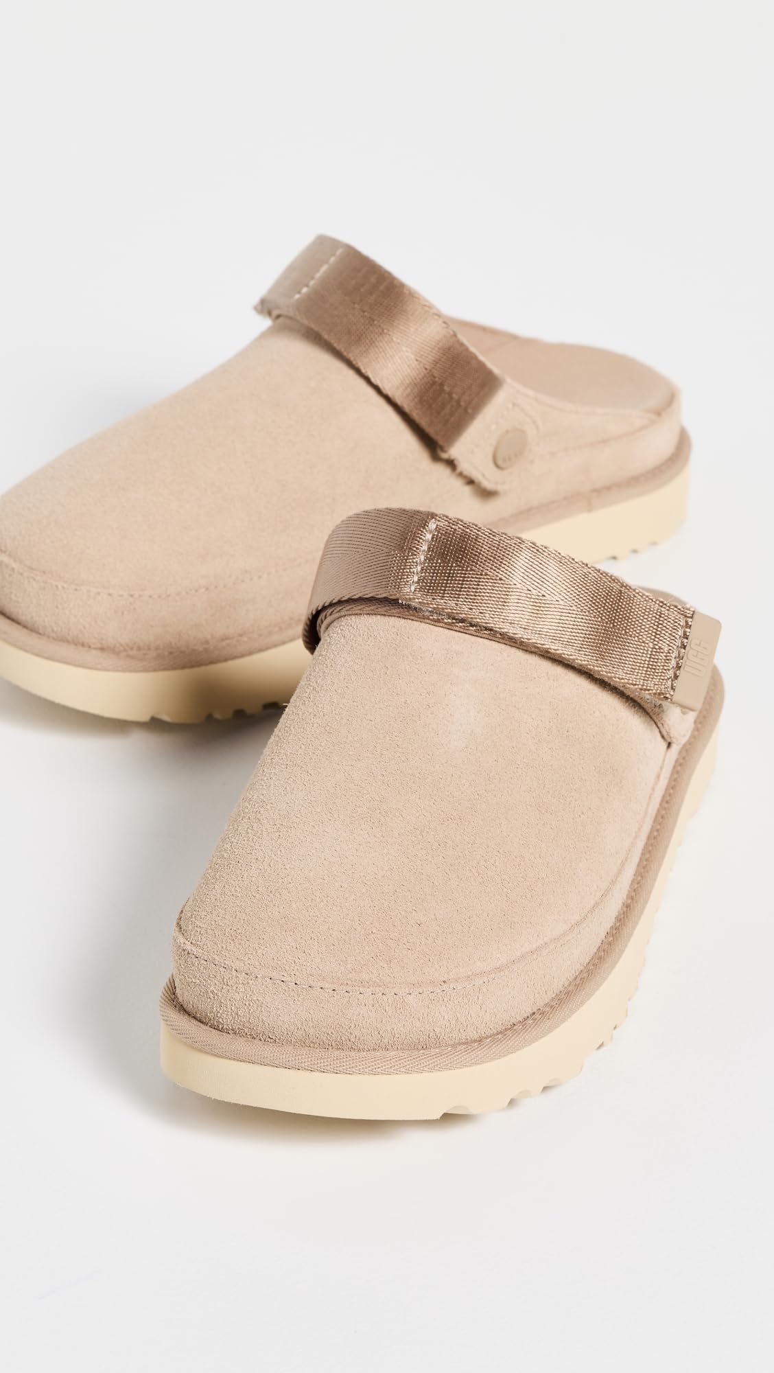 UGG W Goldenstar Clog SlippersMujer