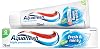 Aquafresh Fresh and Minty Fluoride Toothpaste, Triple Protection, Rebuilds enamel Strength, Helps protect gums and Refreshes breath, 75ml