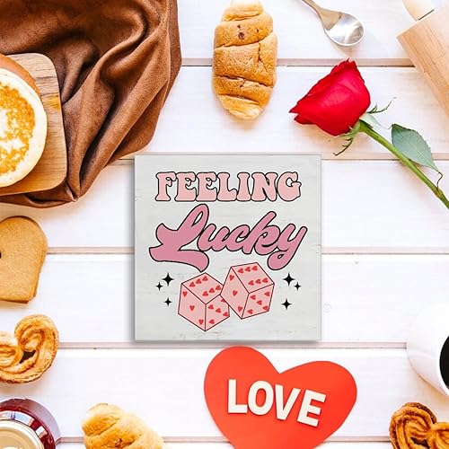 Vista 59 de Decoración de San Valentín, decoración del día de San Valentín, gnomos de San Valentín, camión, un camión cargado de amor, decoración de madera