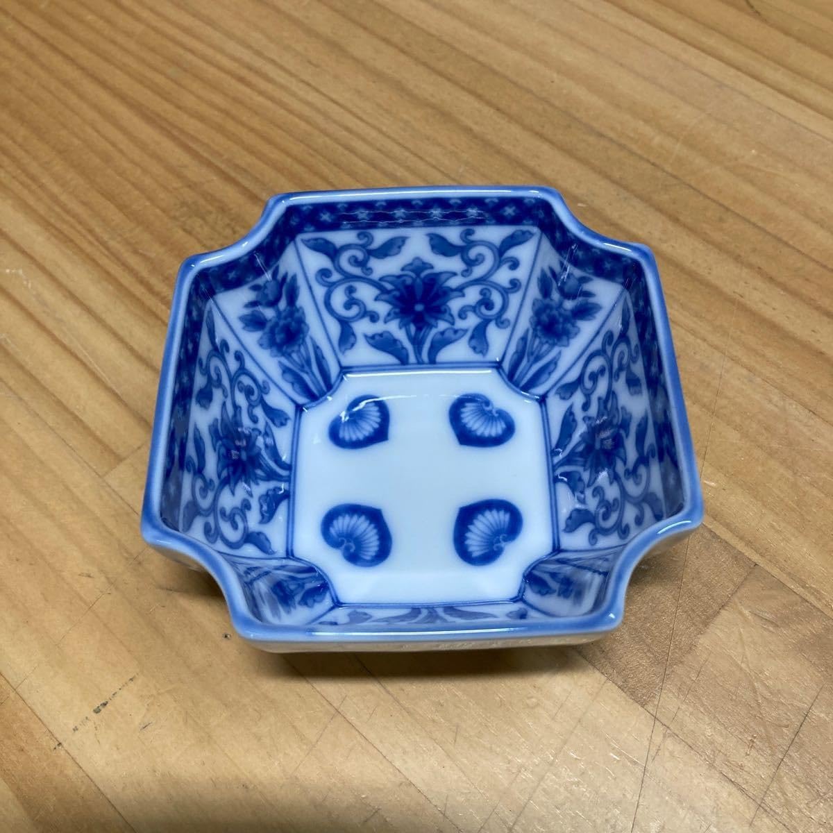 深川製磁 セール中 かぶと唐草 小付揃 小鉢 5客 深川製磁 かぶと唐草