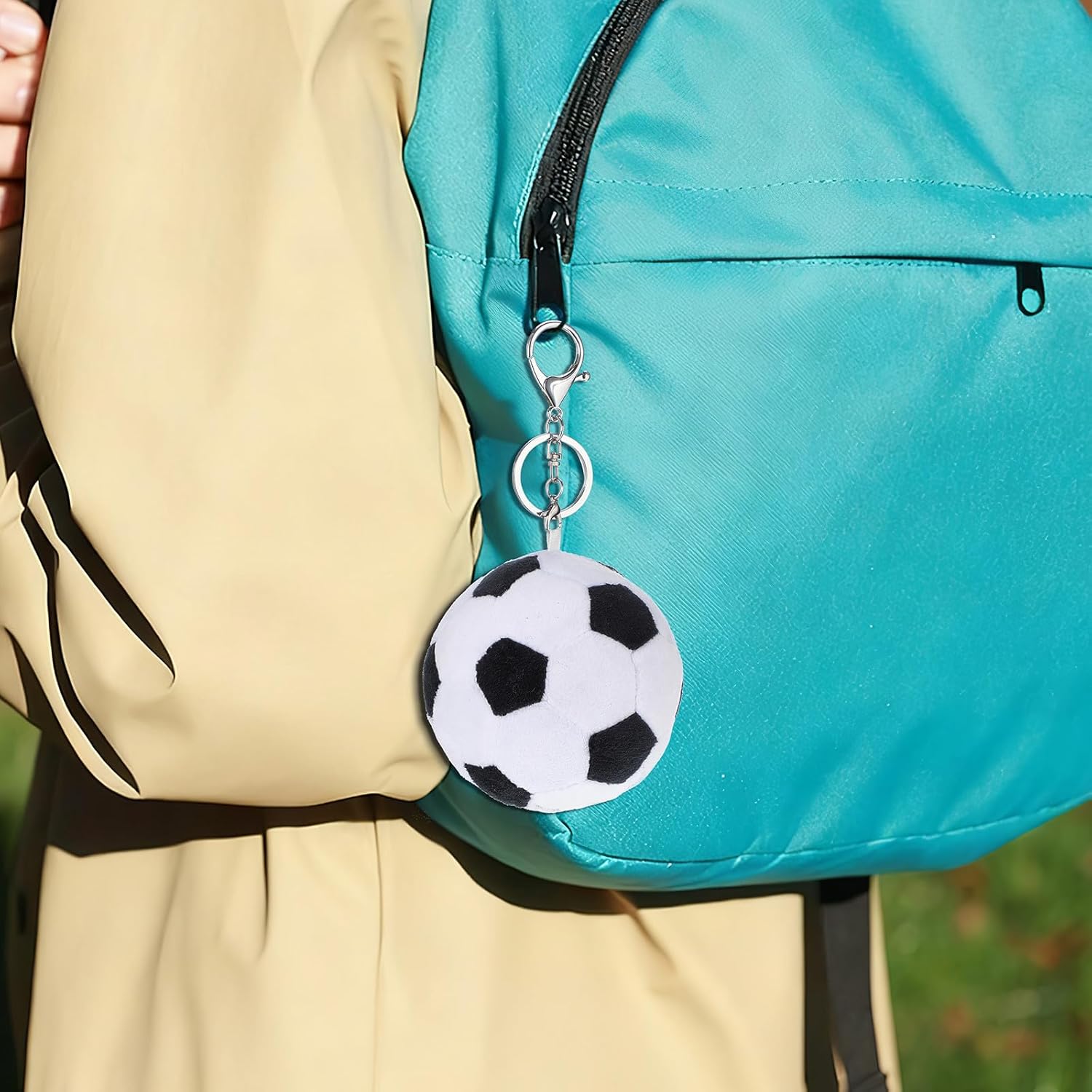 Didiseaon 2pcs Plush Soccer Keychain: Stuffed Football Keyring Fluffy Soccer Ball Keychains for Backpack Bag Decor Gifts for Boys Girls Women Men