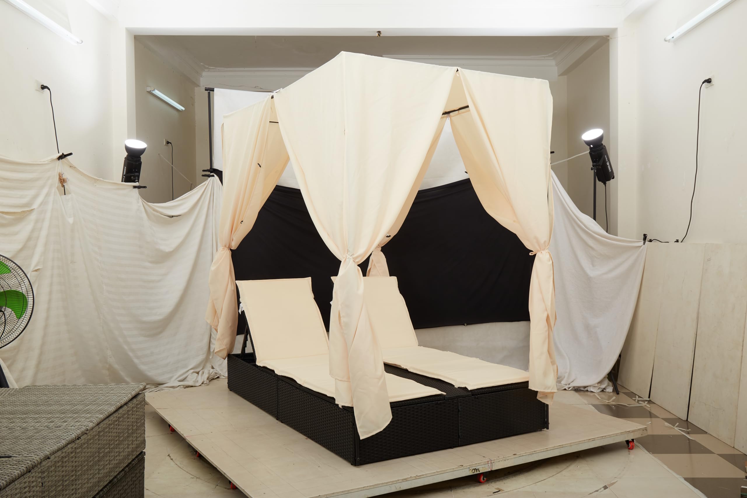 vidaXL Letto da giorno per esterni, baldacchino regolabile per 2 adulti, comodo letto in rattan, con tessuto impermeabile, ideale per patio e balconi, mobili eleganti per l'estate