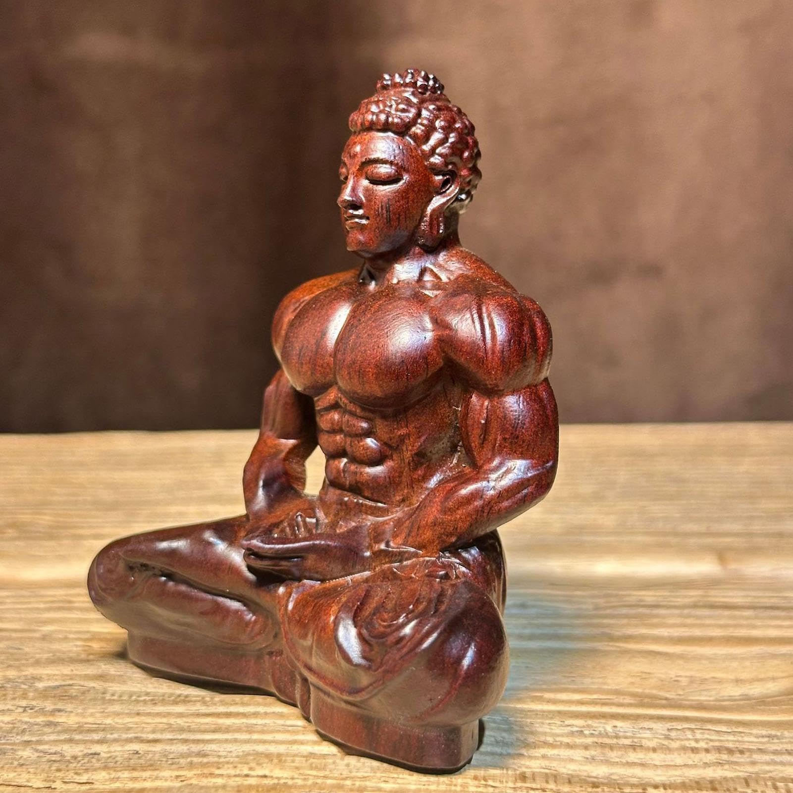 Figurine Bouddha Musculaire en Bois Sculpture de Table Décor