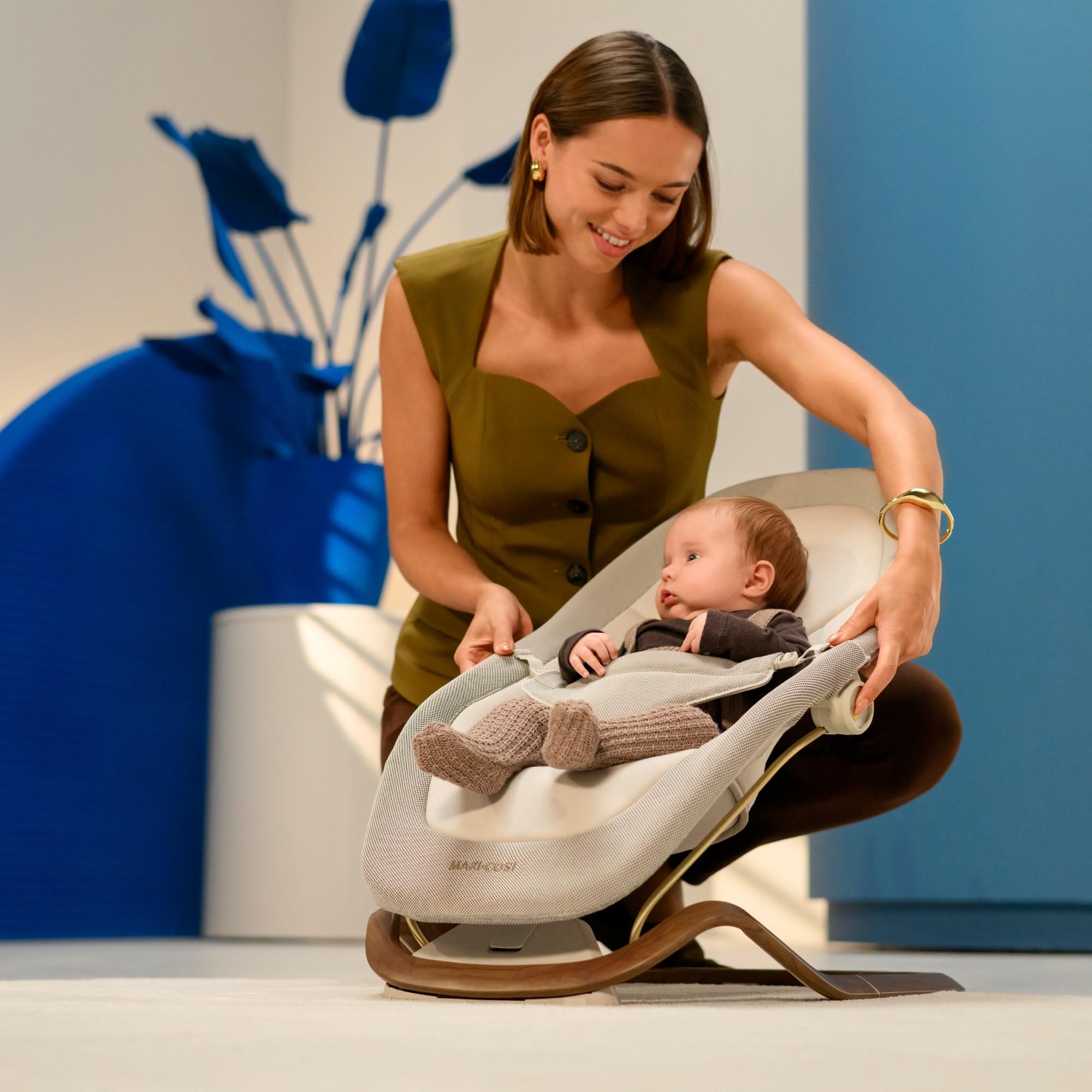 Maxi-Cosi Dove, Sdraietta Neonati 0-15 Kg, 0-3 Anni, Sdraietta Dondolo Neonato, Pieghevole, Portatile, Dondolio Naturale, 3 Posizioni di Reclinazione, Tessuti Riciclati, Elegance Beige