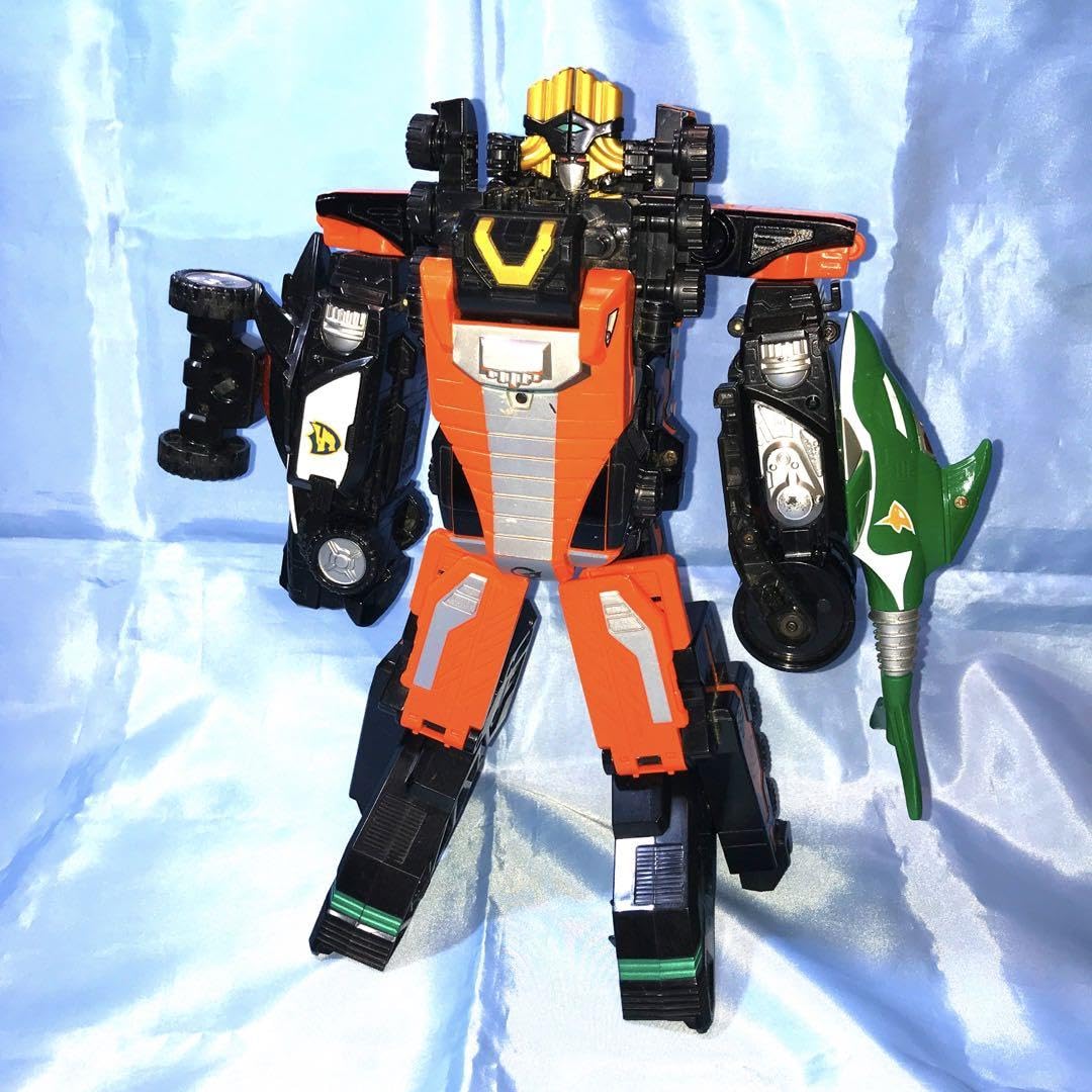 Amazon.co.jp: 炎神戦隊 ゴーオンジャー DXガンバルオー : おもちゃ Amazon.co.jp: 炎神戦隊 ゴーオンジャー DXガンバルオー : おもちゃ