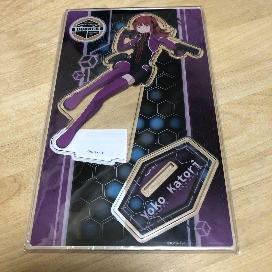 Amazon.co.jp: ワールドトリガー 香取葉子 limitedbase限定 アクリル 