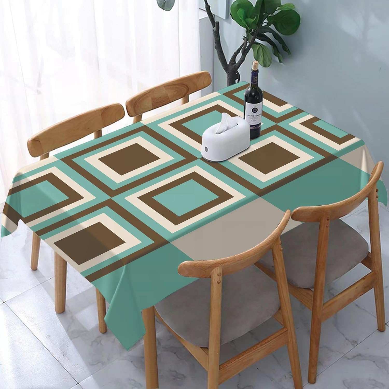 Nappe carrée en polyester haute qualité au motif abstrait et géométrique élégant