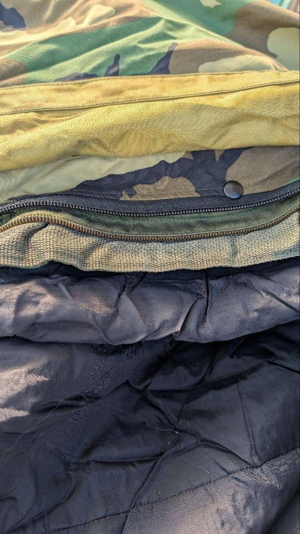 米軍実物ゴアテックス寝袋[シュラフ]３層構造 米軍実物ゴアテックス寝袋[シュラフ]3層構造 US(米軍) 新型 Modular