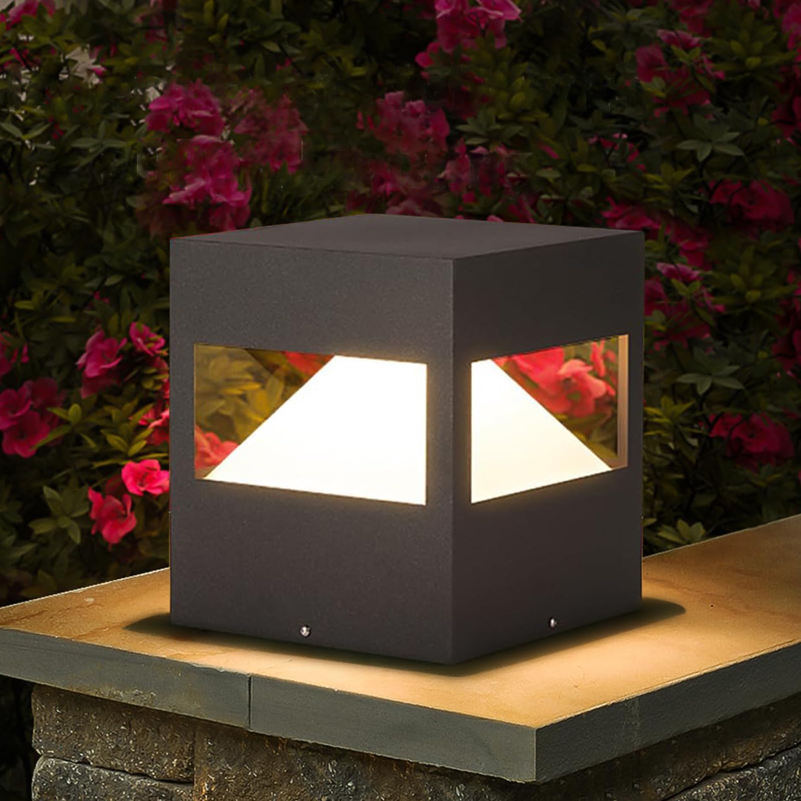 Outdoor Post Light
