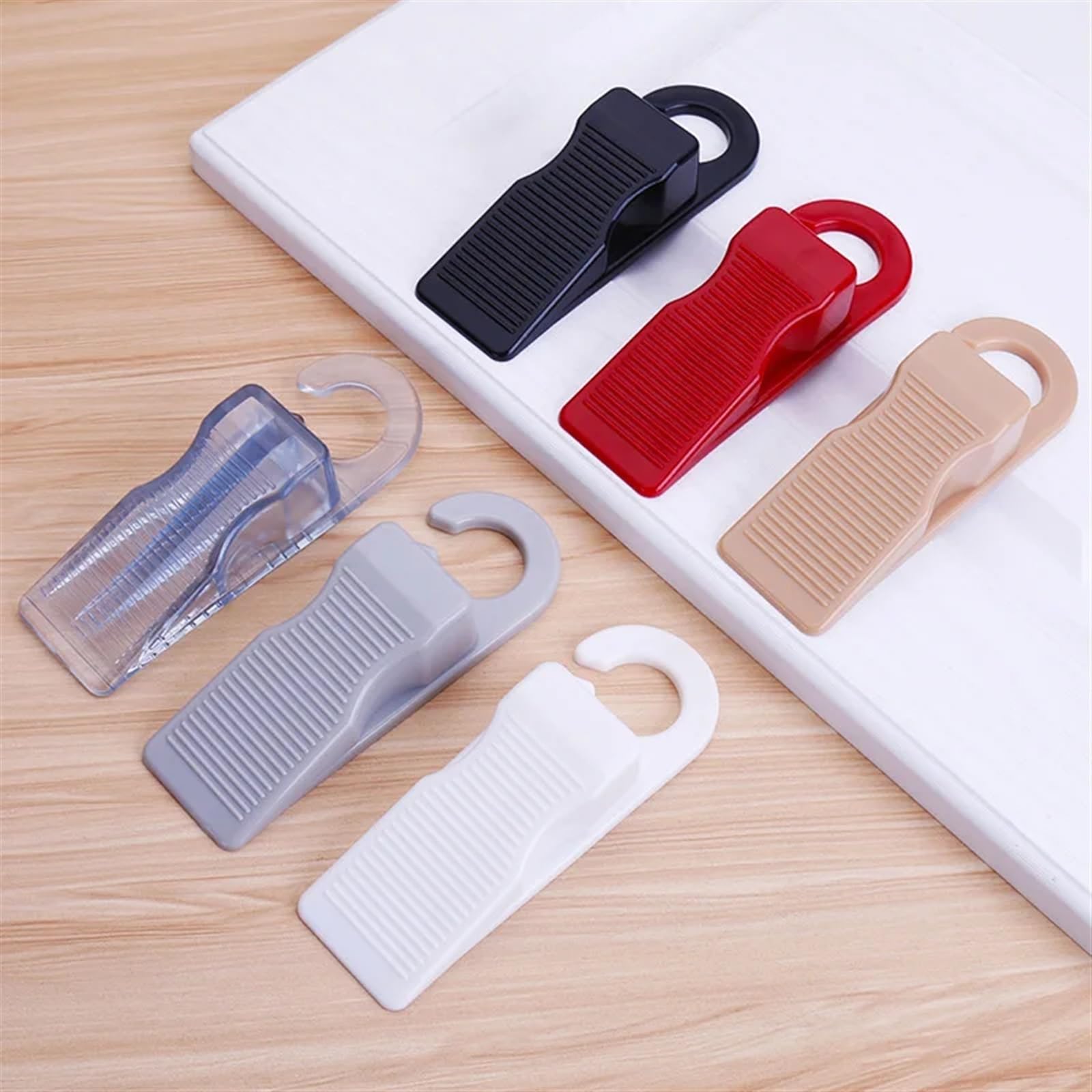 Tope de puerta móvil a prueba de pinchazos, tope de puerta práctico, tope de puerta de seguridad, tope de puerta de plástico suave sin perforaciones, 1 pieza(Brown)