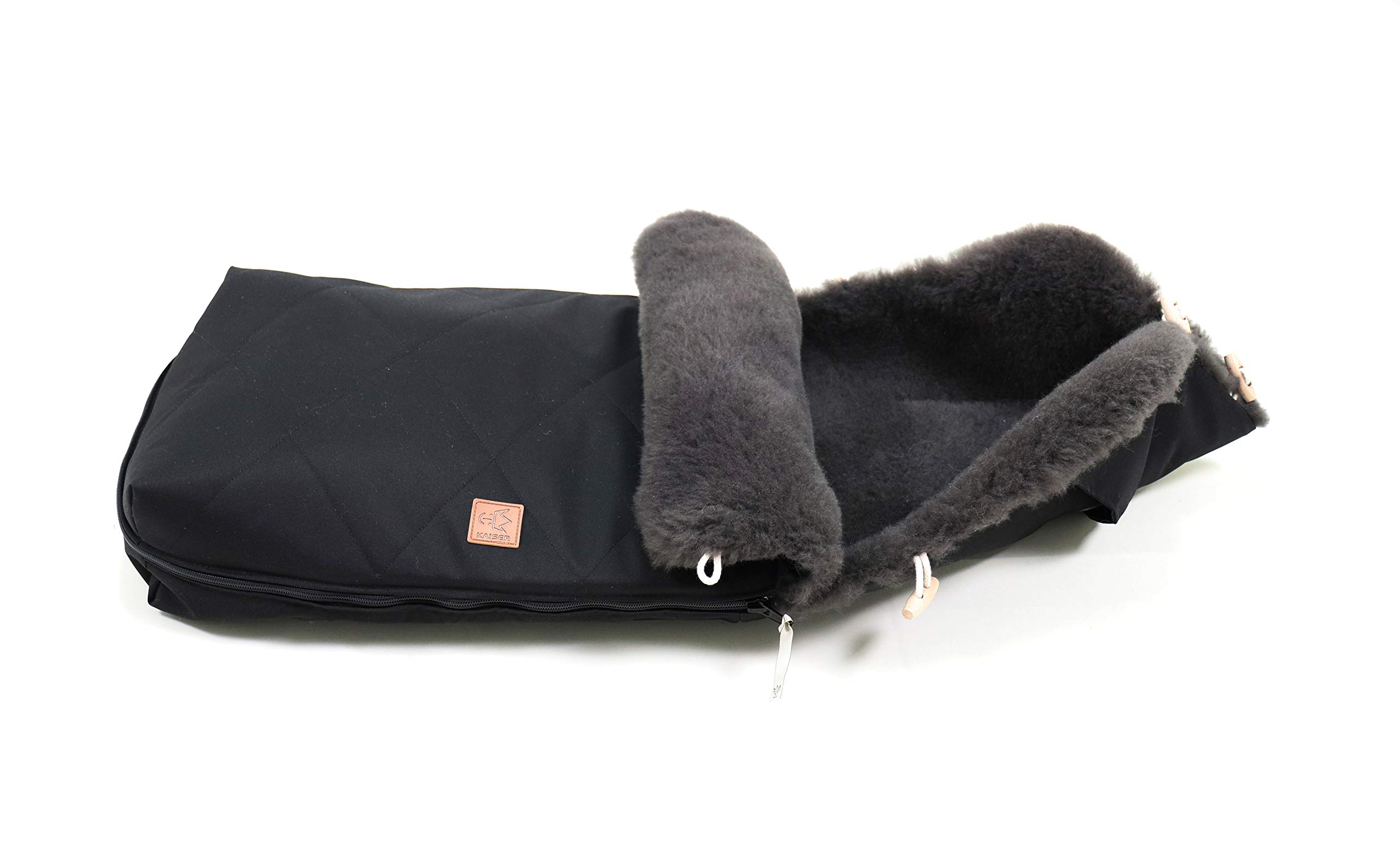 Kaiser 6540725 Natura Graphit Lammfell Fußsack, schwarz