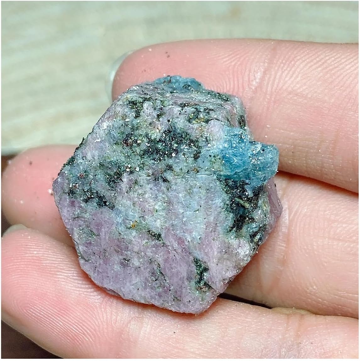 Crystal Stone Natural Crystal with Raw Home Decorations Crystal Stone Holder Necklace(41g)