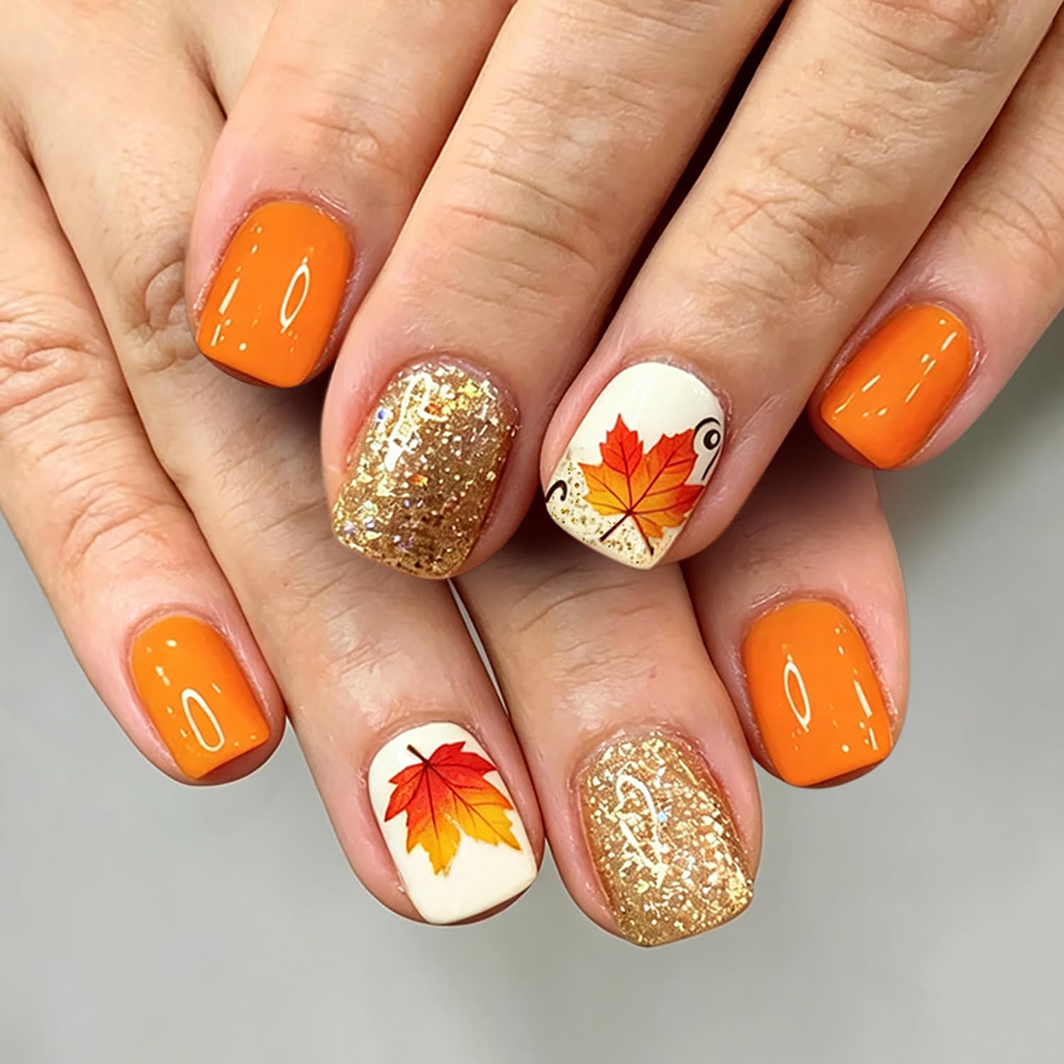Fall Glitter Press On Nails Short Square Maple Leave Fake Nails Brown