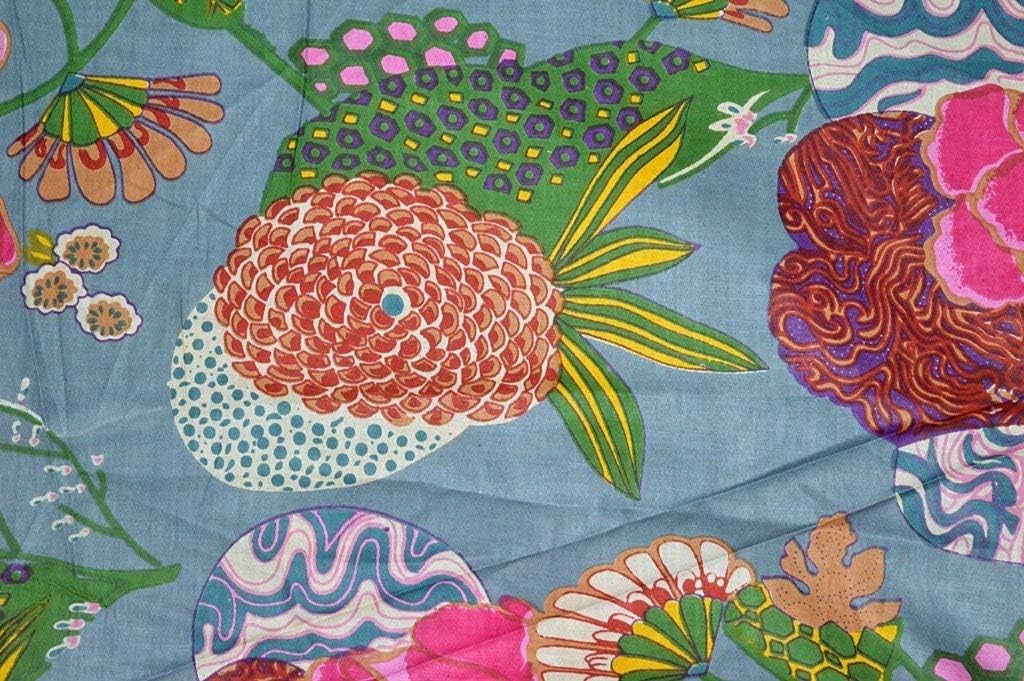 Indian Cotton Floral and Fruit Print Fabric Dressmaking Kurti Sofa Curtain Fabric 5 Yard, Red, White