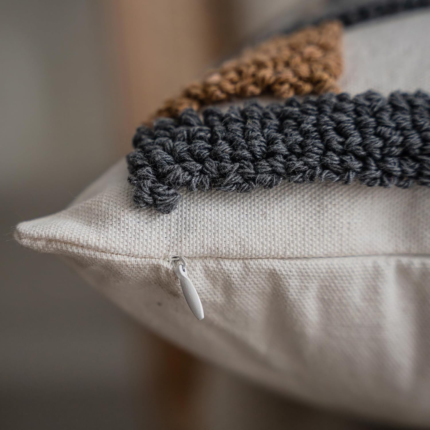 ENJOYBIRDAL Tufted Throw Pillow Covers for Couch Boho Pillow Cover 18x18 Farmhouse Decor Set of 2 Cushion Covers Square Living Room Sofa Accent Pillow Shams