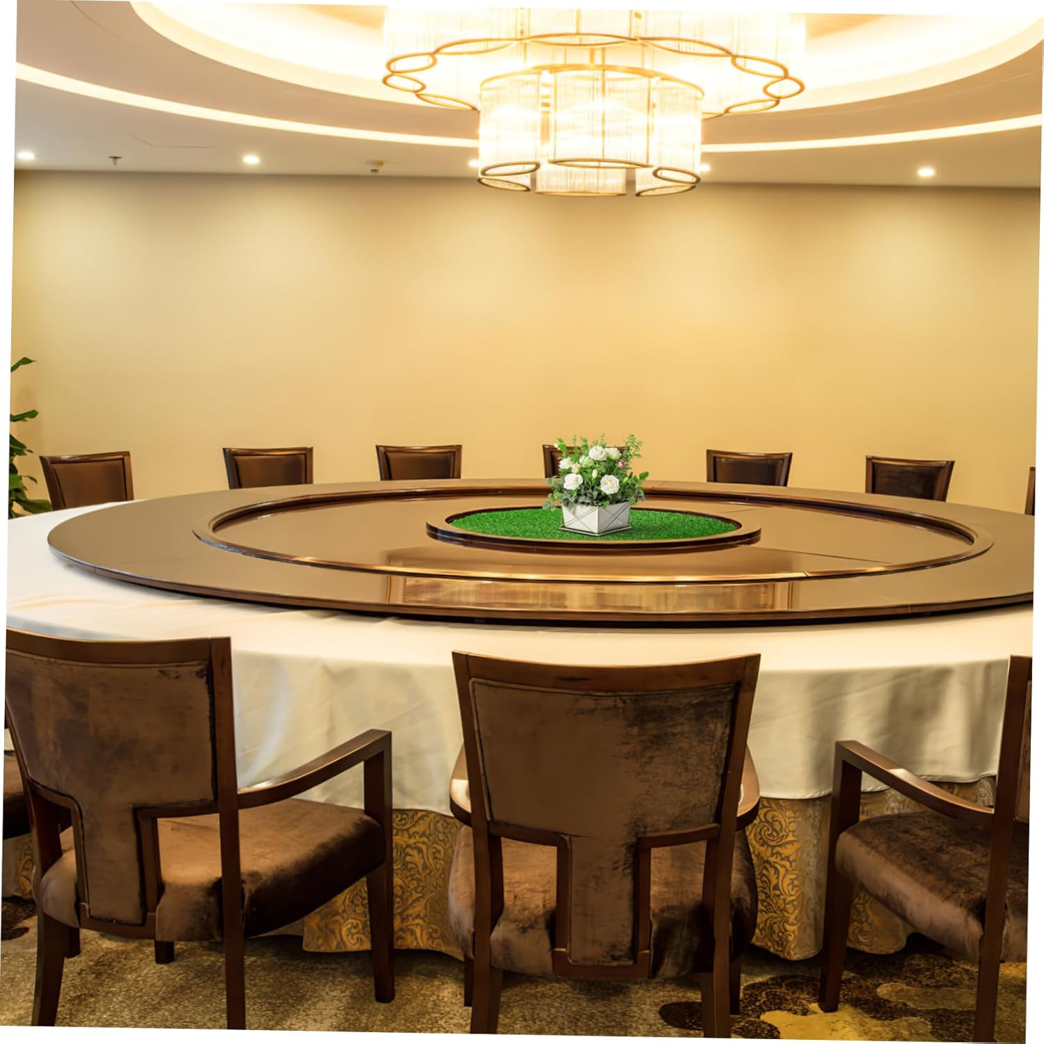 Artificial Grass Mat for Outdoor Table Decor 36 Round Fake Grass Rug Realistic Turf for Dining and Event Centerpieces Decoration