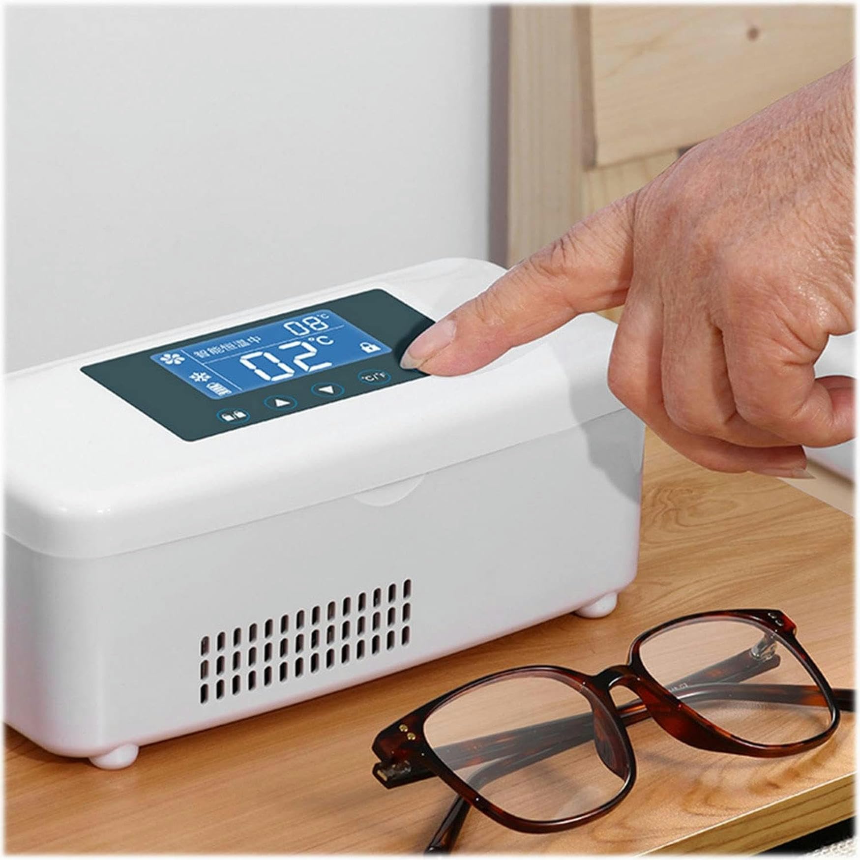 Réfrigérateur à insuline portable 2-8℃ petite boîte refroidissement