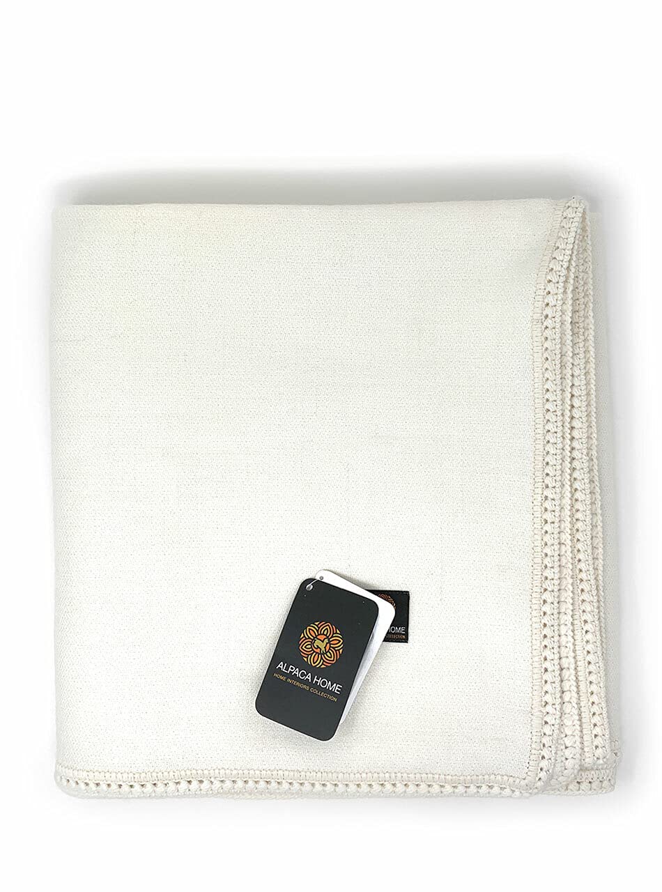 | Luxurious Alpaca Wool Bed Blanket, Naturally Thermal, Sheep's Wool Free, Cal King/King, Queen/Double/Full, and Twin/Single Sizes (King/Cal-King, Natural Alpaca White)