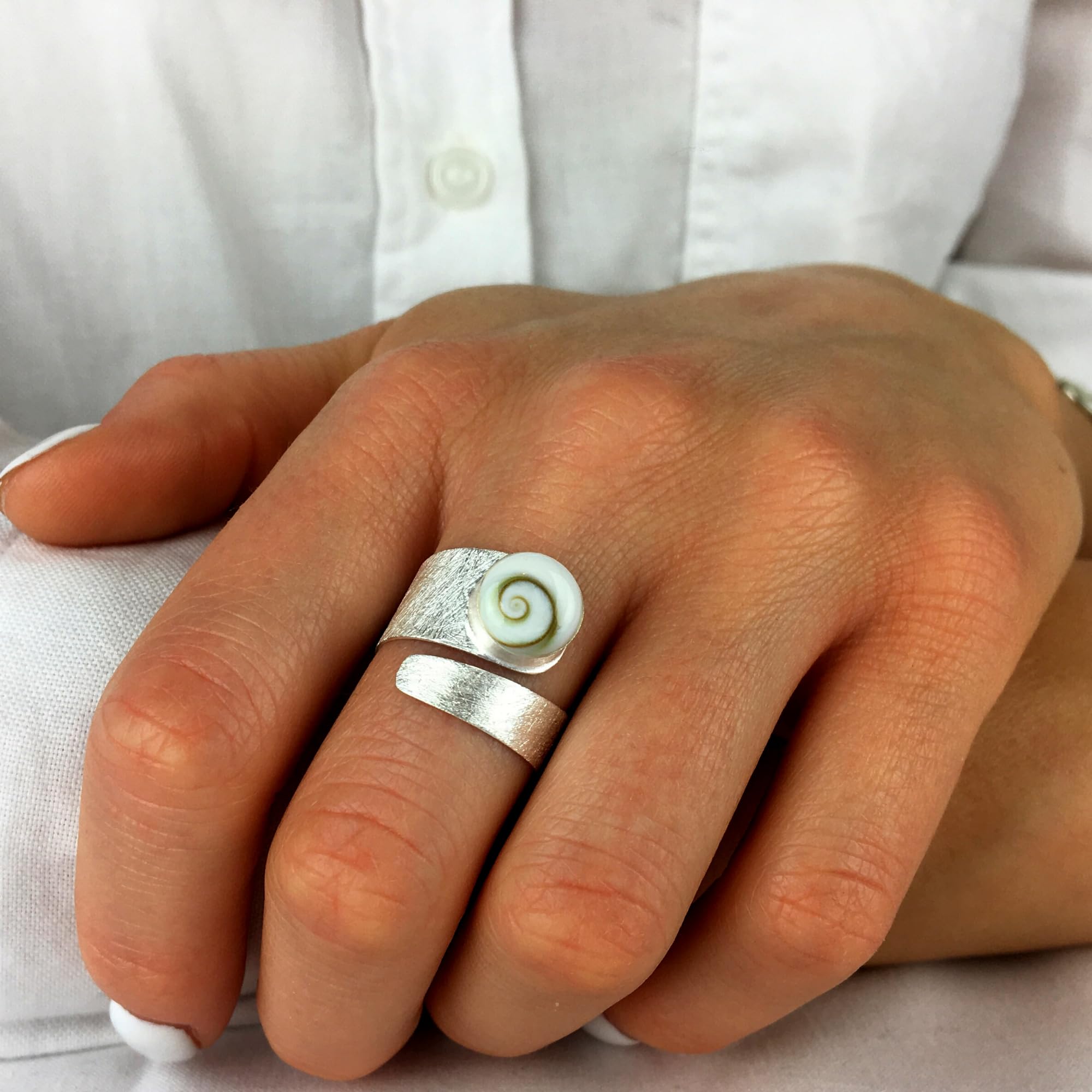 Silverly Anelli Regolabili con Conchiglia di Occhio di Shiva per Donna | Anelli in Argento Sterling 925 | Anello in Argento Massiccio Satinato con Pietra Preziosa