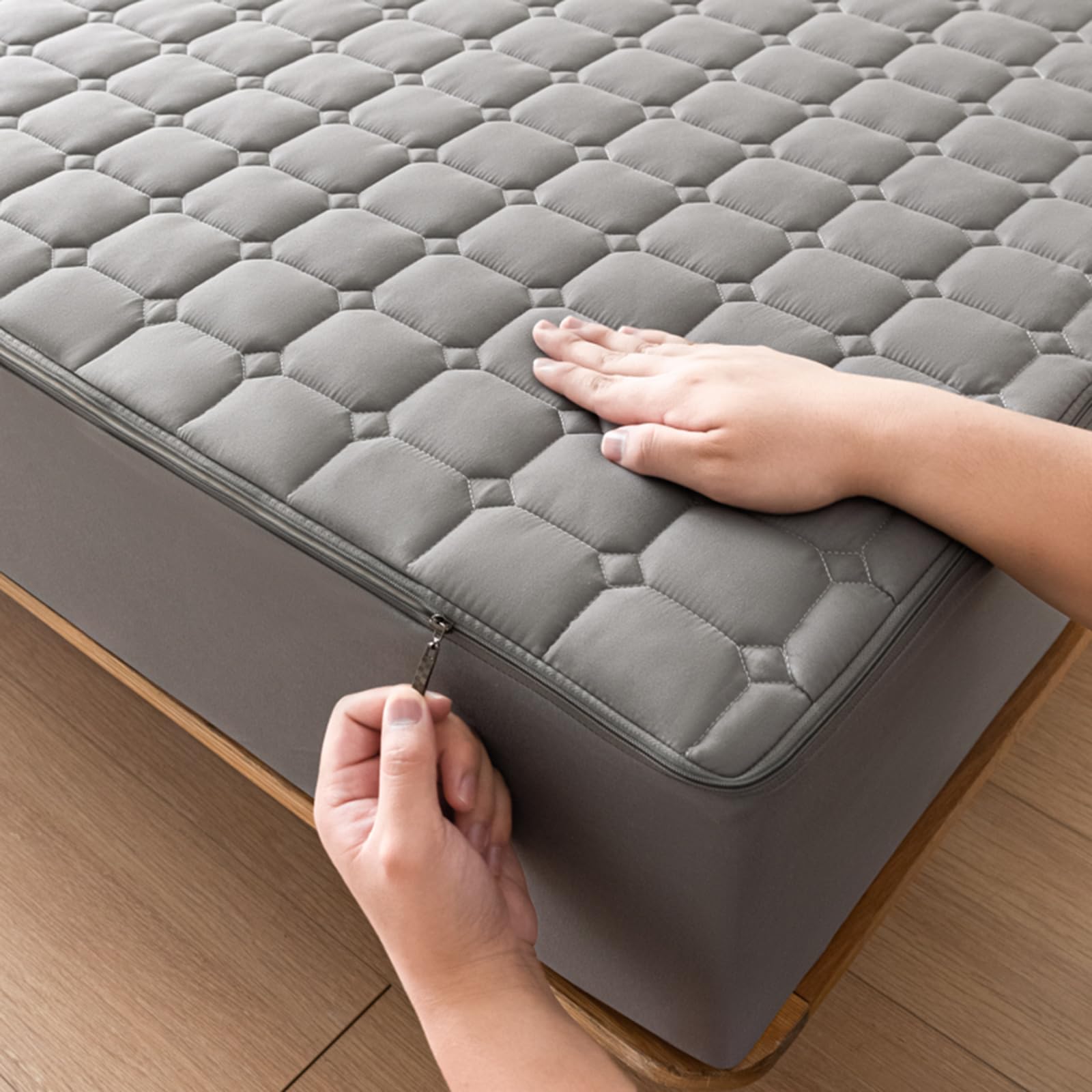 Zip Up Mattress Protector Double Customizable Quilted Mattress Cover Zipped Fitted Sheet Small Double/Single/King Mattress Topper Washable Anti-dust 360°Total Encasement Cover(120x190+30cm,Gray)