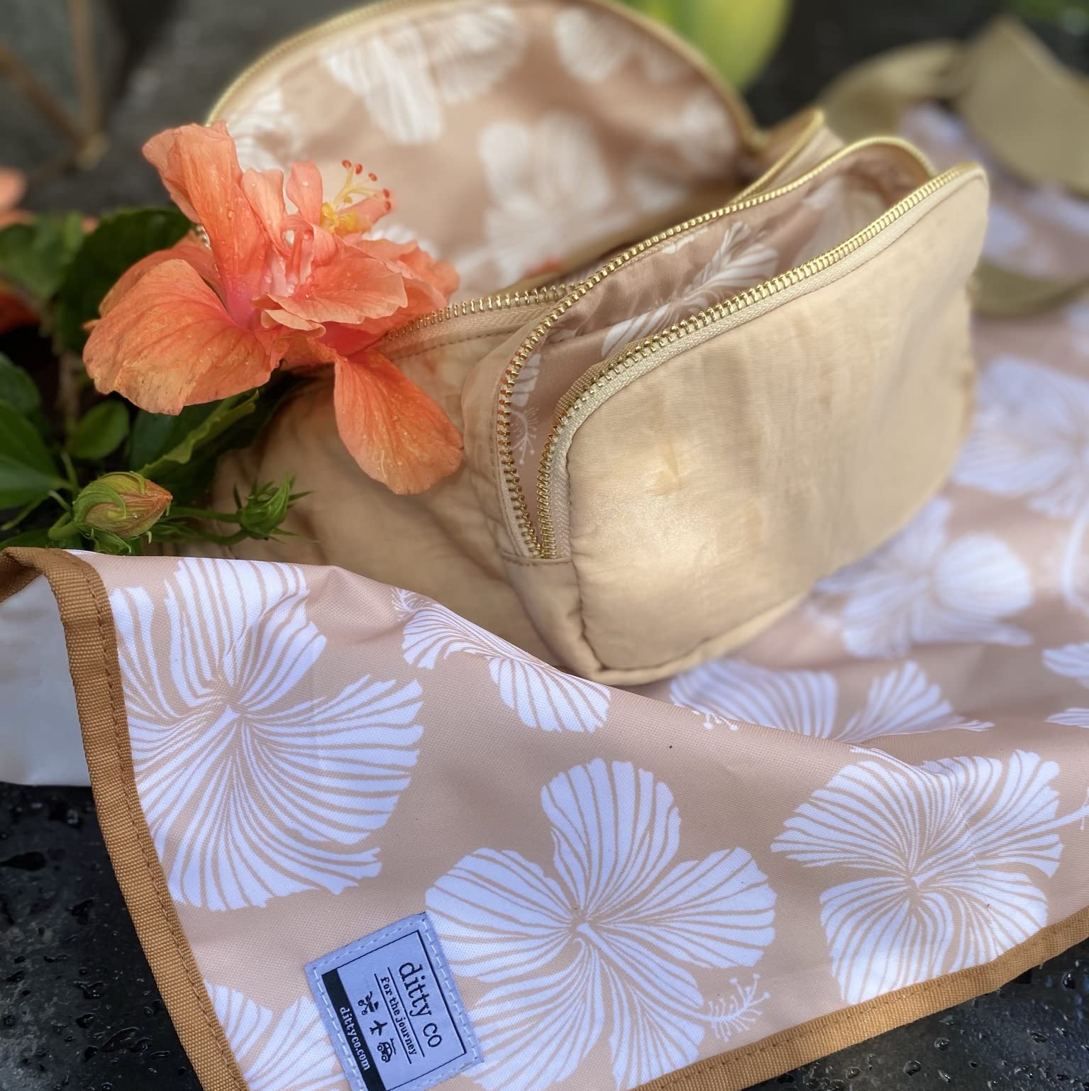Piccola borsa per pannolini, fasciatoio portatile, borsa a tracolla da donna, porta salviette, essenziale da viaggio per bambini