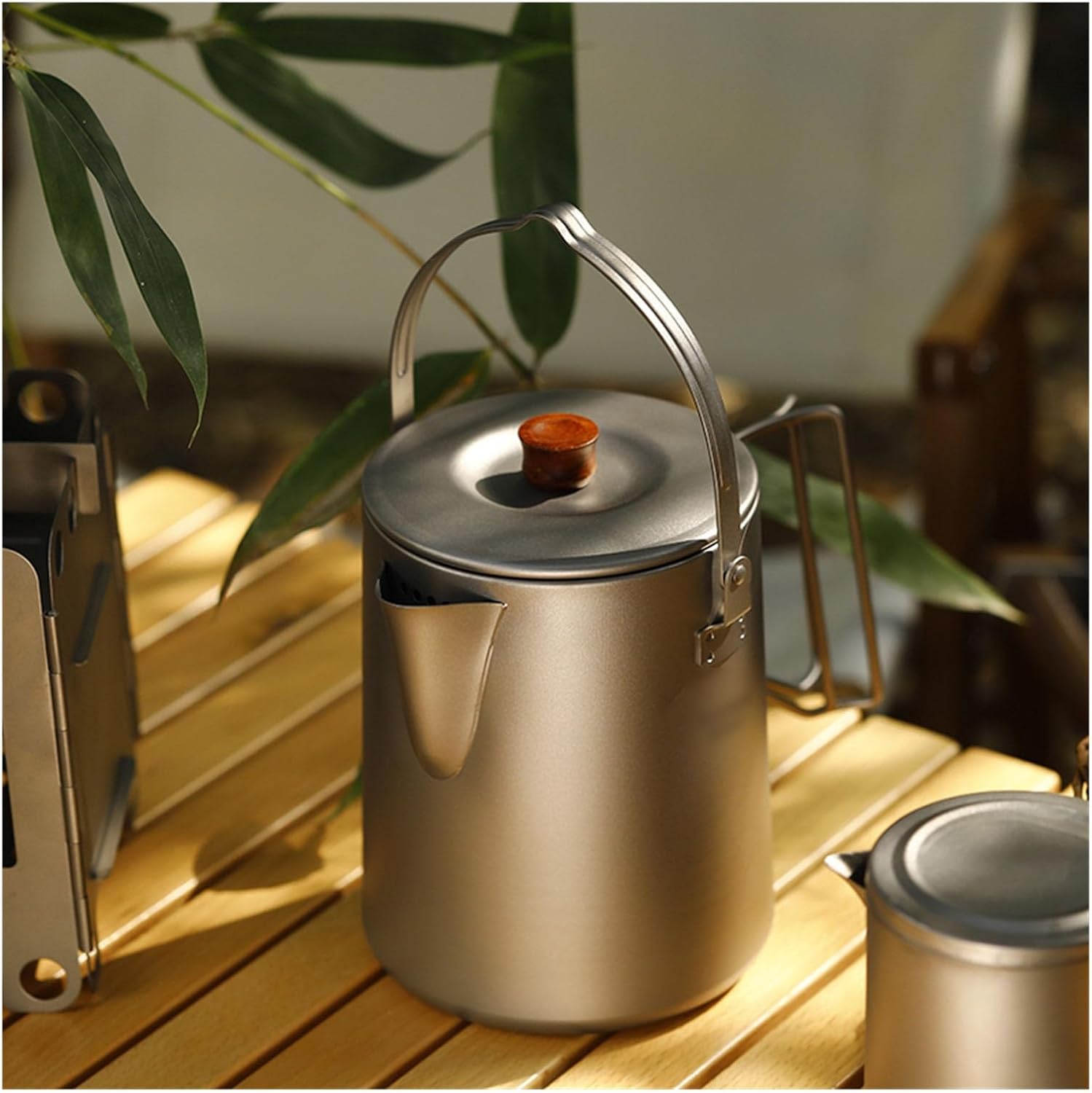 Camping Kettle 1.5L Titanium Camping Kettle Camp Tea Coffee Pot Large Outdoor Hiking Kettle Pot Portable Outdoor Kettle Camping Kettle Camp Tea offee Pot