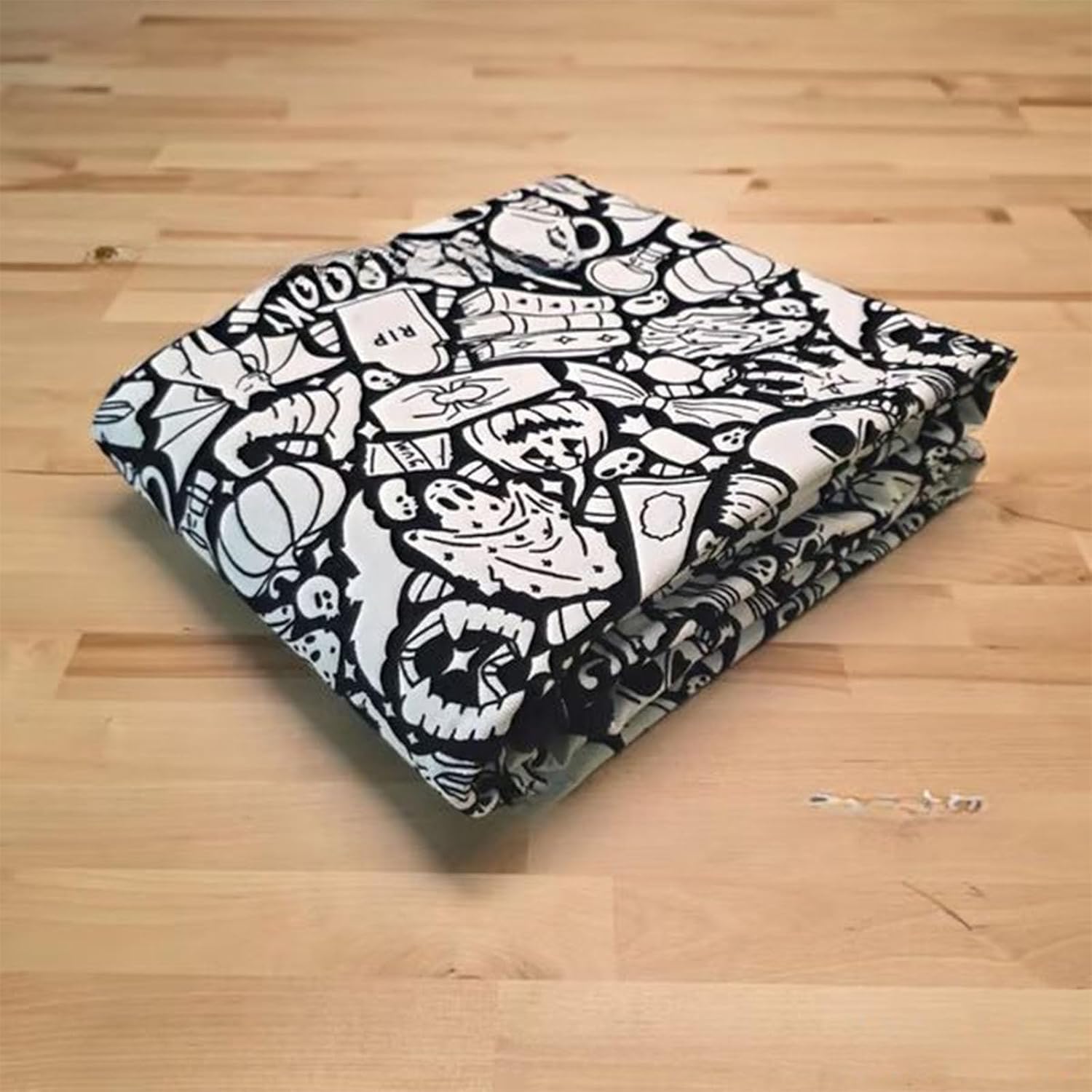 DIY Coloring Blanket with Markers, Color Your Own Blankets, Customizable Washable Diys Colorings Blanket Kits, You Can Color Fuzzy Velvet, Creative Diys Colorings Blankets for Adults (Black_I)