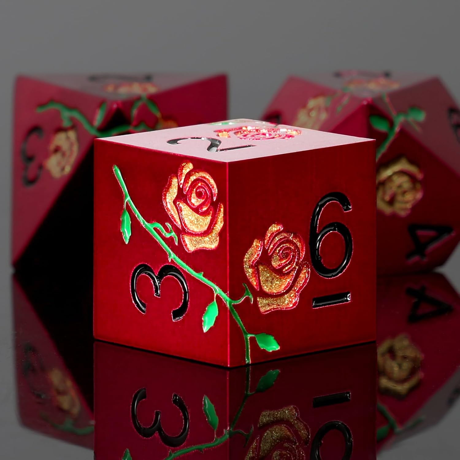 Rose Flower Form Metal Dice,7PCS Heavy Metal Dice Set,Polyhedral Dice with Gift Case for TTRPG Tabletop Gaming,Dungeon Masters,RPG Adventures(Red with Golden Rose)
