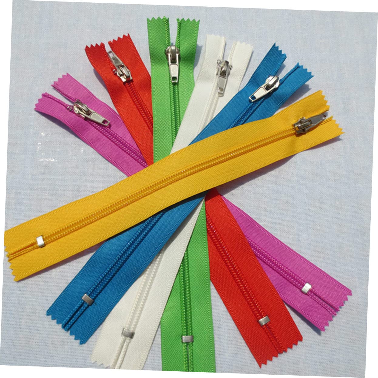 HOODANCOS 100pezzi Cerniere in Nylon Cerniere Spirale Per Cucire Accessori Per Progetti Fai Da Te Di Abbigliamento Valigie e Borse Realizzate in Resistente Per Apertura e Chiusura Scorrevole