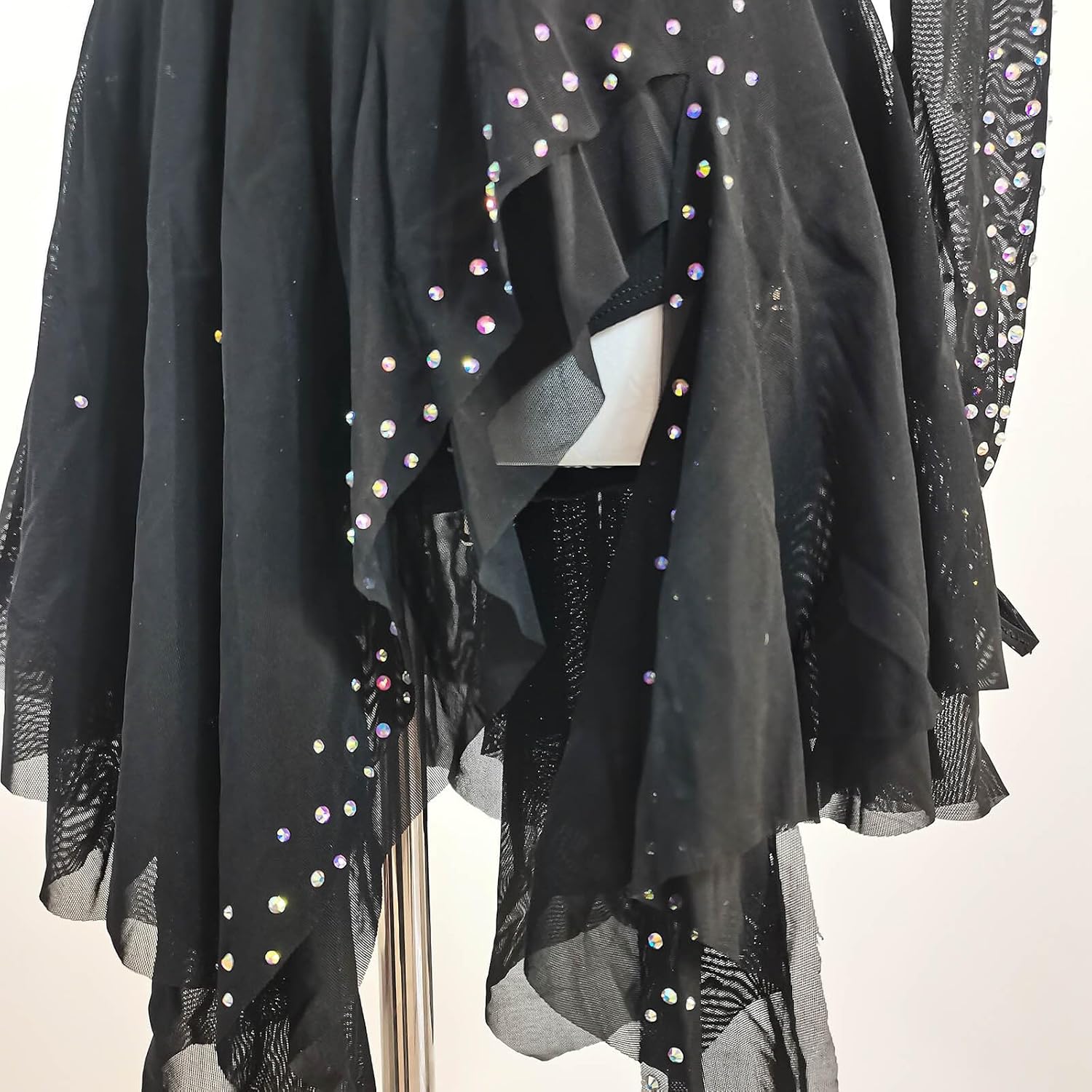 Girls' Black Long Sleeve Shining Figure Skating Dress Professional Customized Competition Costume