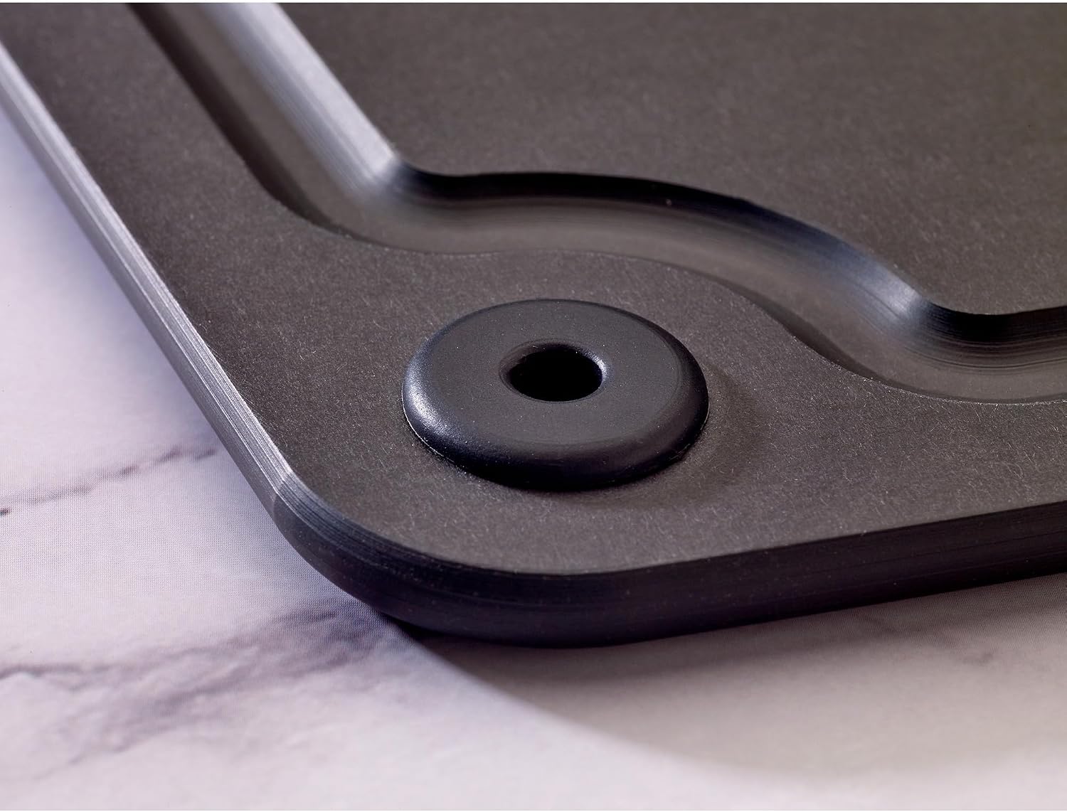 Mercer Culinary Composite Cutting Board-14 1/2" X 11", with Non Slip Feet and Juice Groove, Black