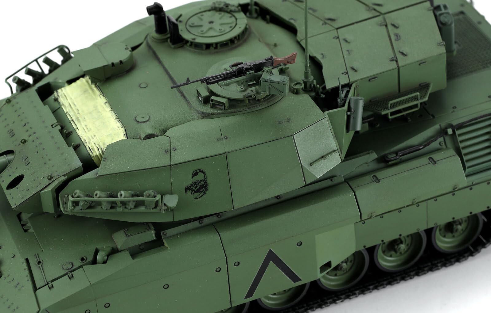 Meng 1/35 Canadian Main Battle Tank Leopard C2 Mexas w/Dozer Blade