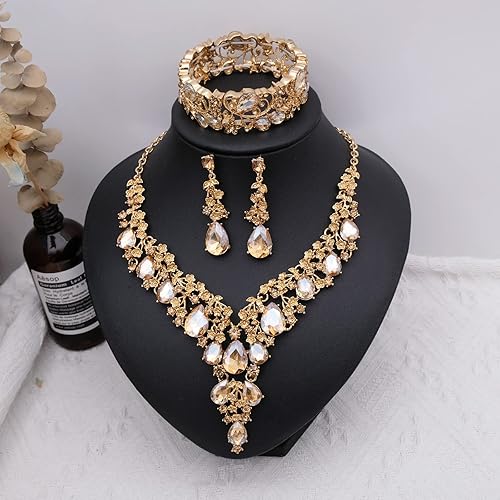 Vista 3 de CSY Elegante conjunto de joyas de cristal para disfraz, collar de novia de flores, aretes, conjunto de pulseras elásticas para novia, dama de honor