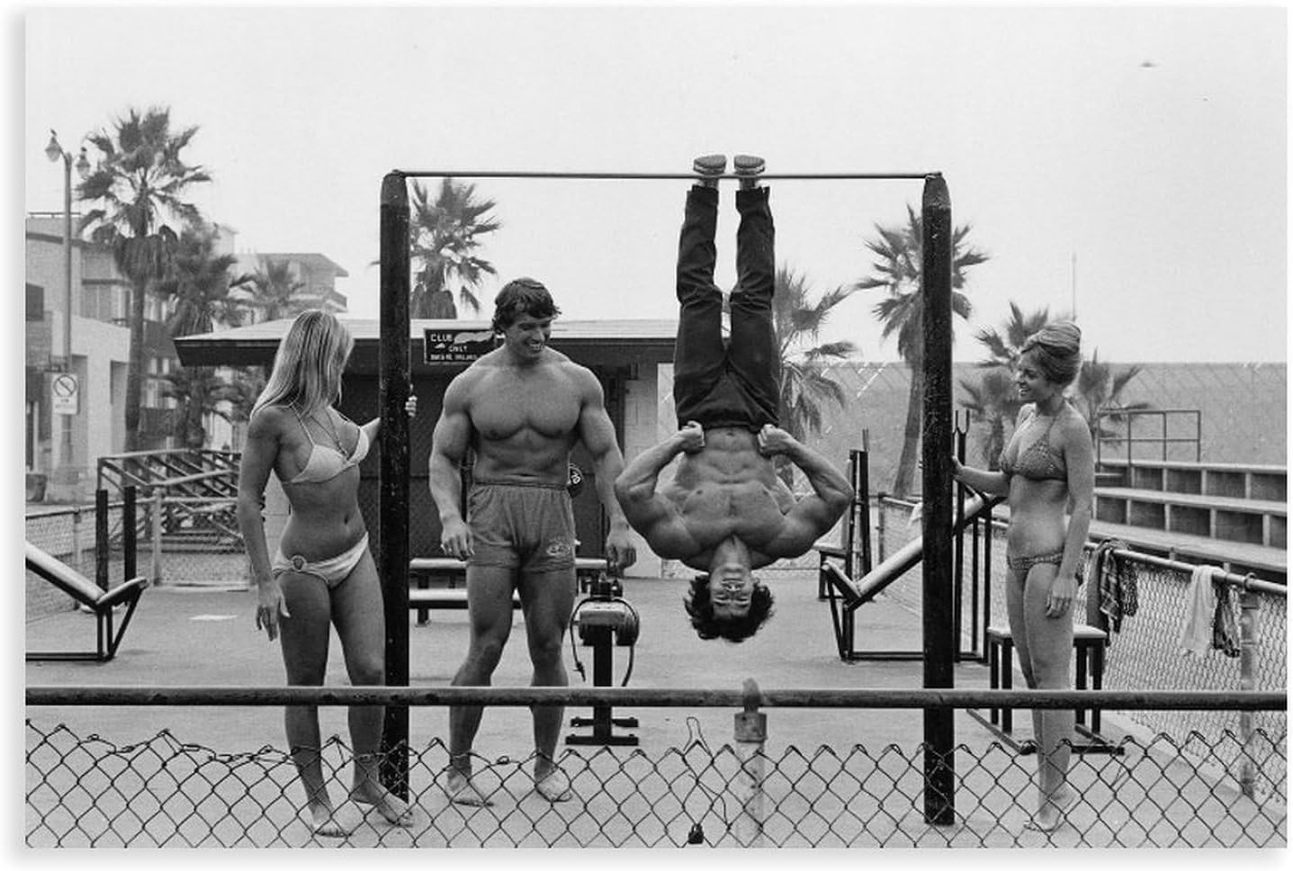 Arnold Schwarzenegger Bodybuilding's Greatest Friendship Poster Printing Canvas Painting Wall Art Modern Home Living Room Bathroom Bedroom Office Room Aesthetic Decoration 36x24inch(90x60cm) Unframe-s