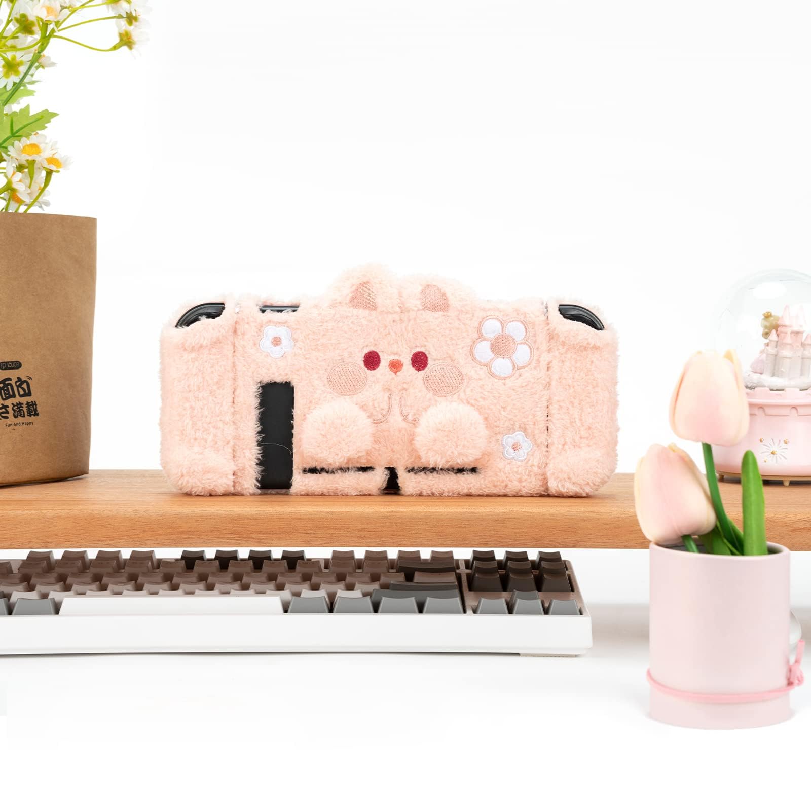 GeekShare Coque de Protection en Peluche Mignonne Compatible avec Switch et Joy Con - Absorption des Chocs et Anti-Rayures - Lapin en Peluche
