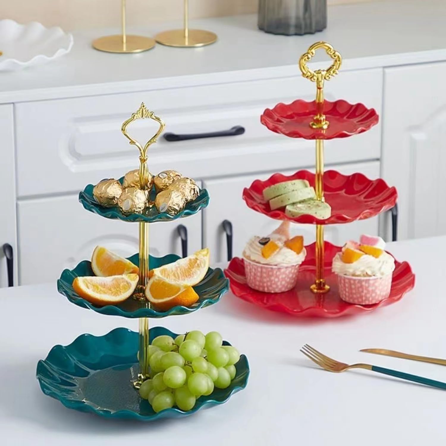 Wagoodter 3 Gradient Plastic Cake Stand, Dessert Plates for Party, Kids, Birthday, Tea Party, Baby Shower (Blue Round