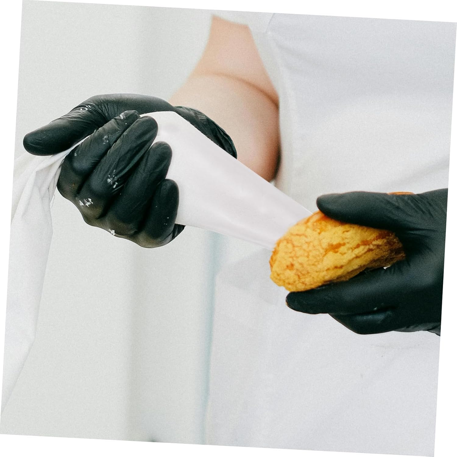 100pcs Large Baking Bags Disposable Piping Bags Extra Large for Cookie Decorating Cake Decorating Supplies Pastry and Tips