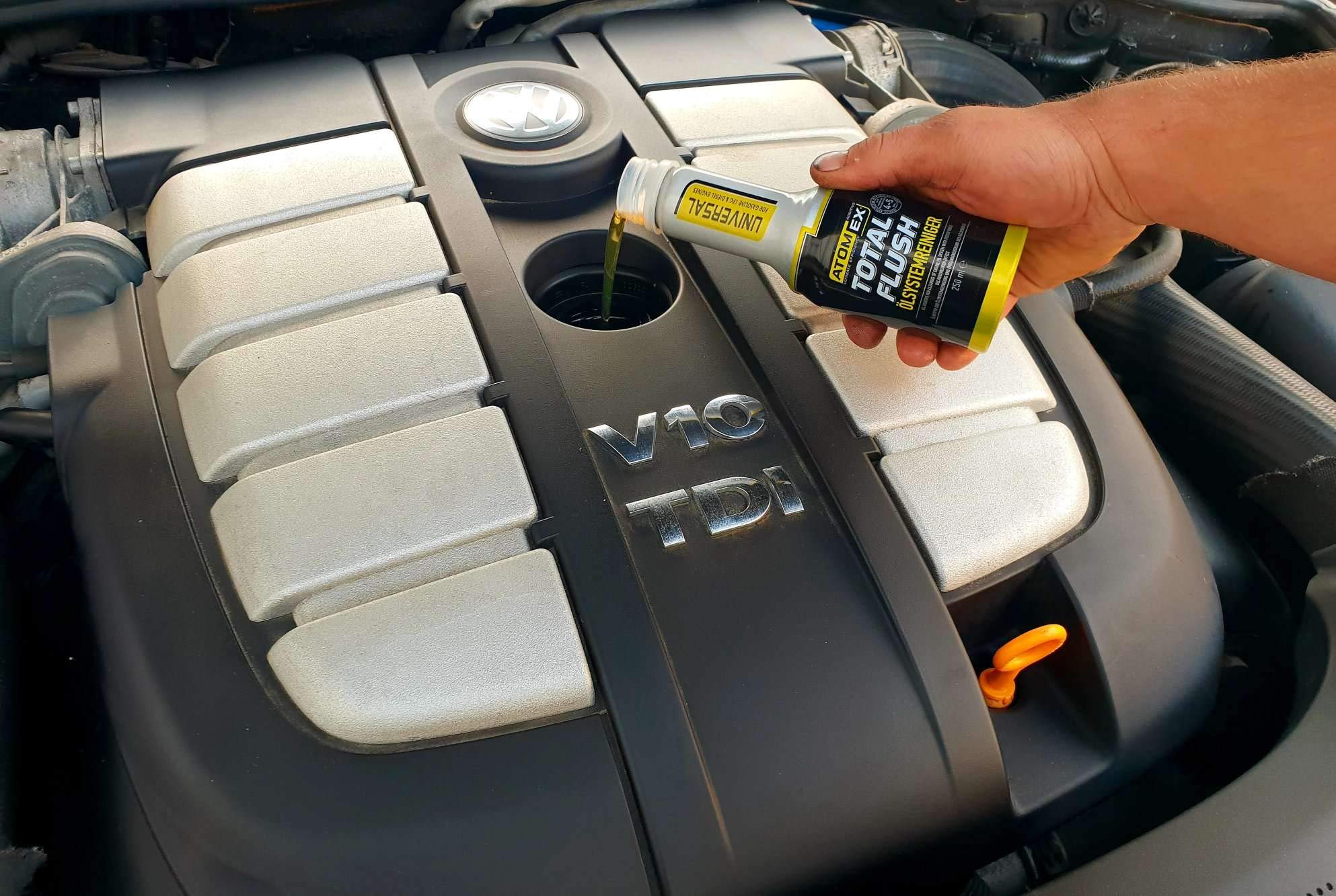XADO Set für Motorreinigung - 1X Total Flush + 1X Multi Cleaner Diesel