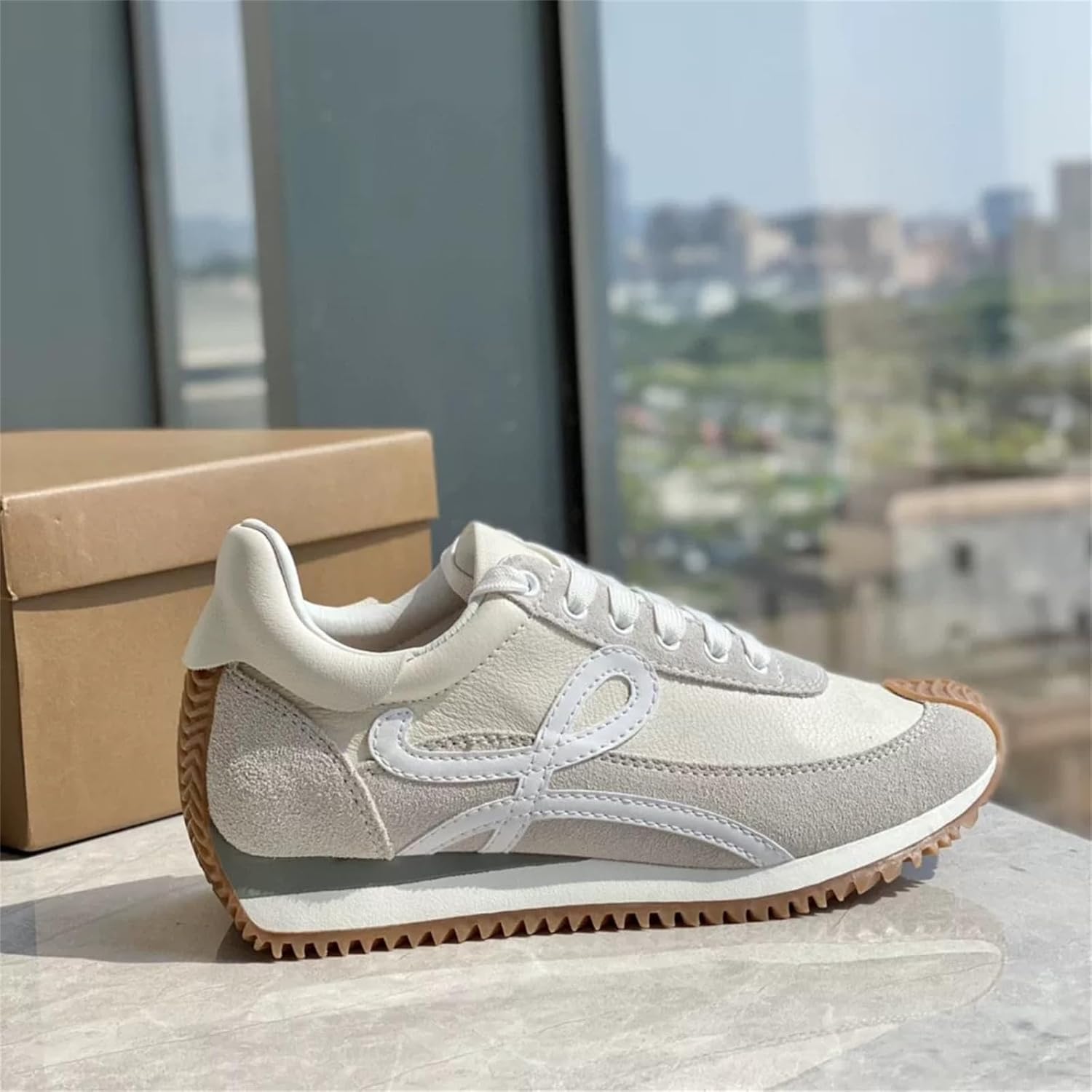 Women's Fashion Elevated Sole Sneakers, Cushioned Breathable Shoes for Jogging, Shopping & Daily Work Wear