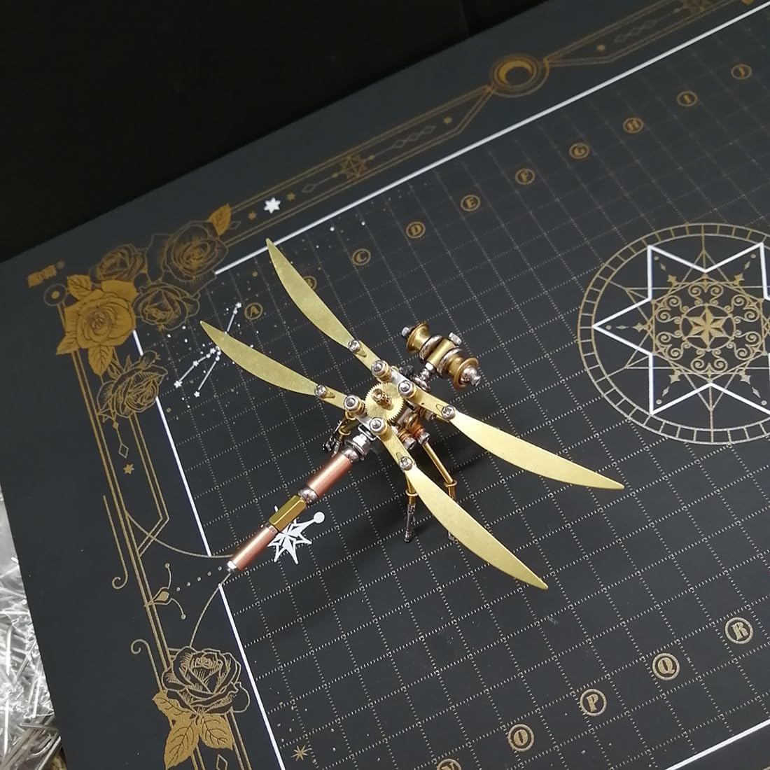 3D Insects Damselfly Metal Puzzle Craft Art Kits, 3D Metal Jigsaw Puzzle Toy, DIY Steampunk Metal Insect Assembly Model, Create Your Unique Ornament, Static Version - 3.14 x 4.72 x 1.37 Inchs -100+PCS