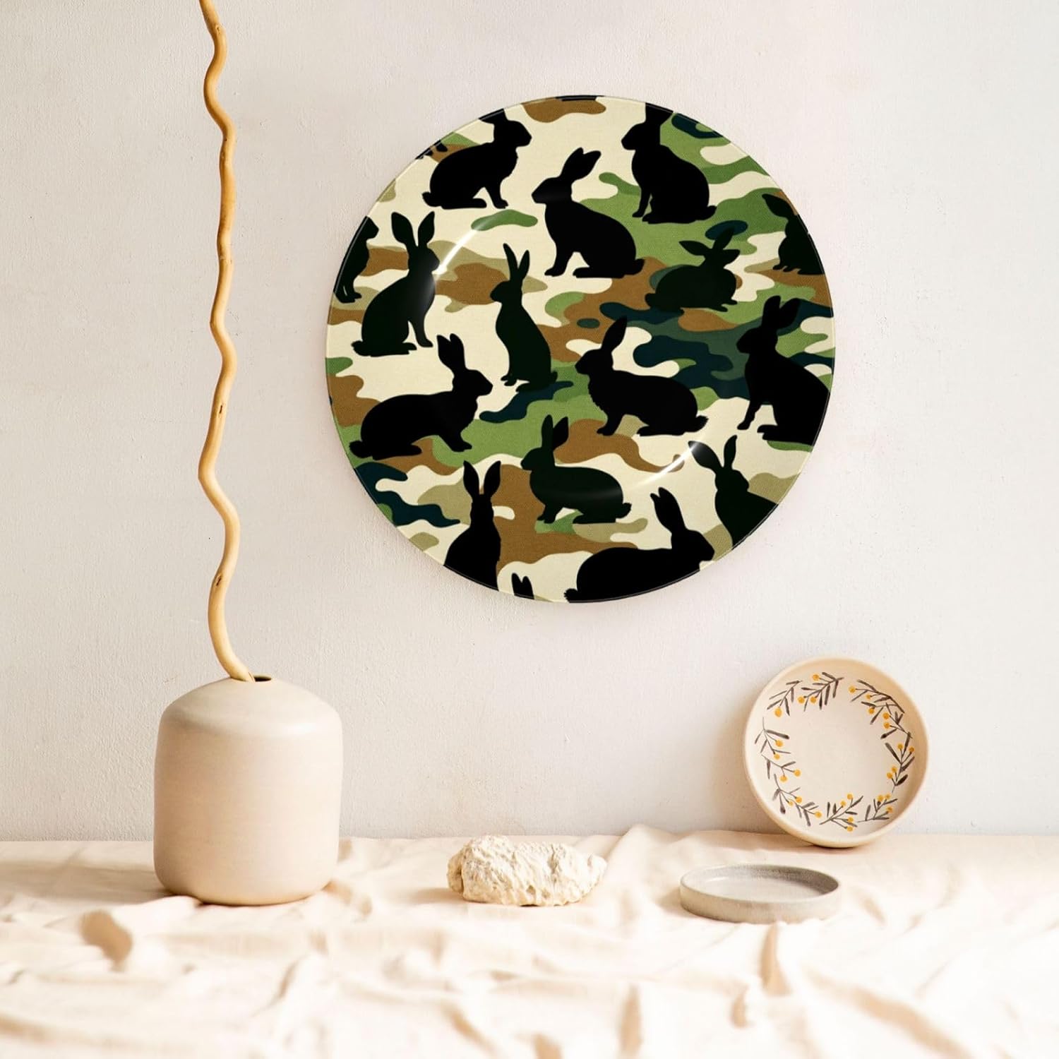 Rabbit-American-Camouflage-Pattern 10 Inch Decorative Plate With Stand, Elegant Display Wall Plate For Home Decor