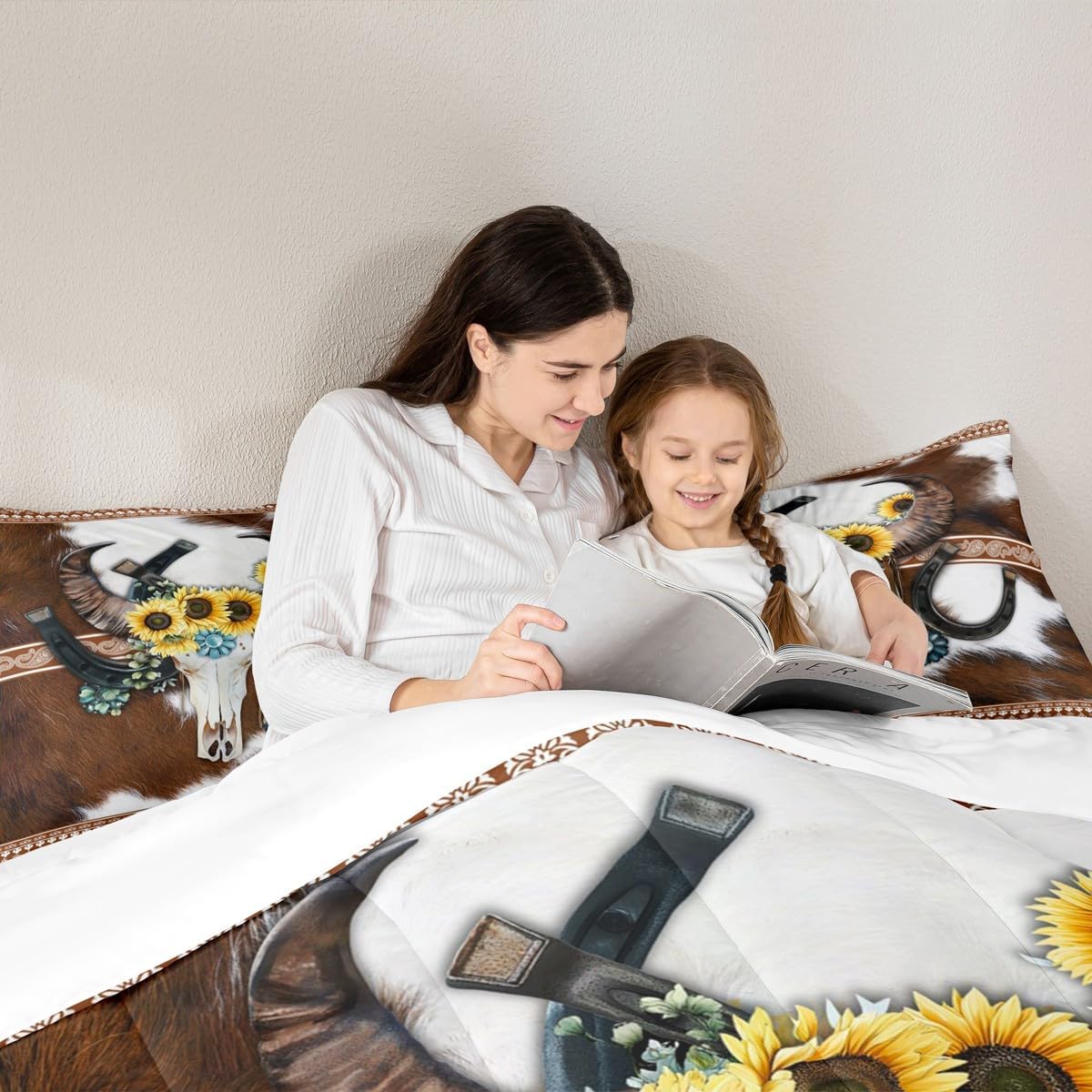 Manfei Cow Skull Kids Comforter Set King Size,Western Cowboy Horseshoes Sunflowers Bedding Set,Boys Girls Adults Room Decor,Cow Fur Rustic Farmhouse Qulit Set,White Brown Duvet Insert,2 Pillowcases
