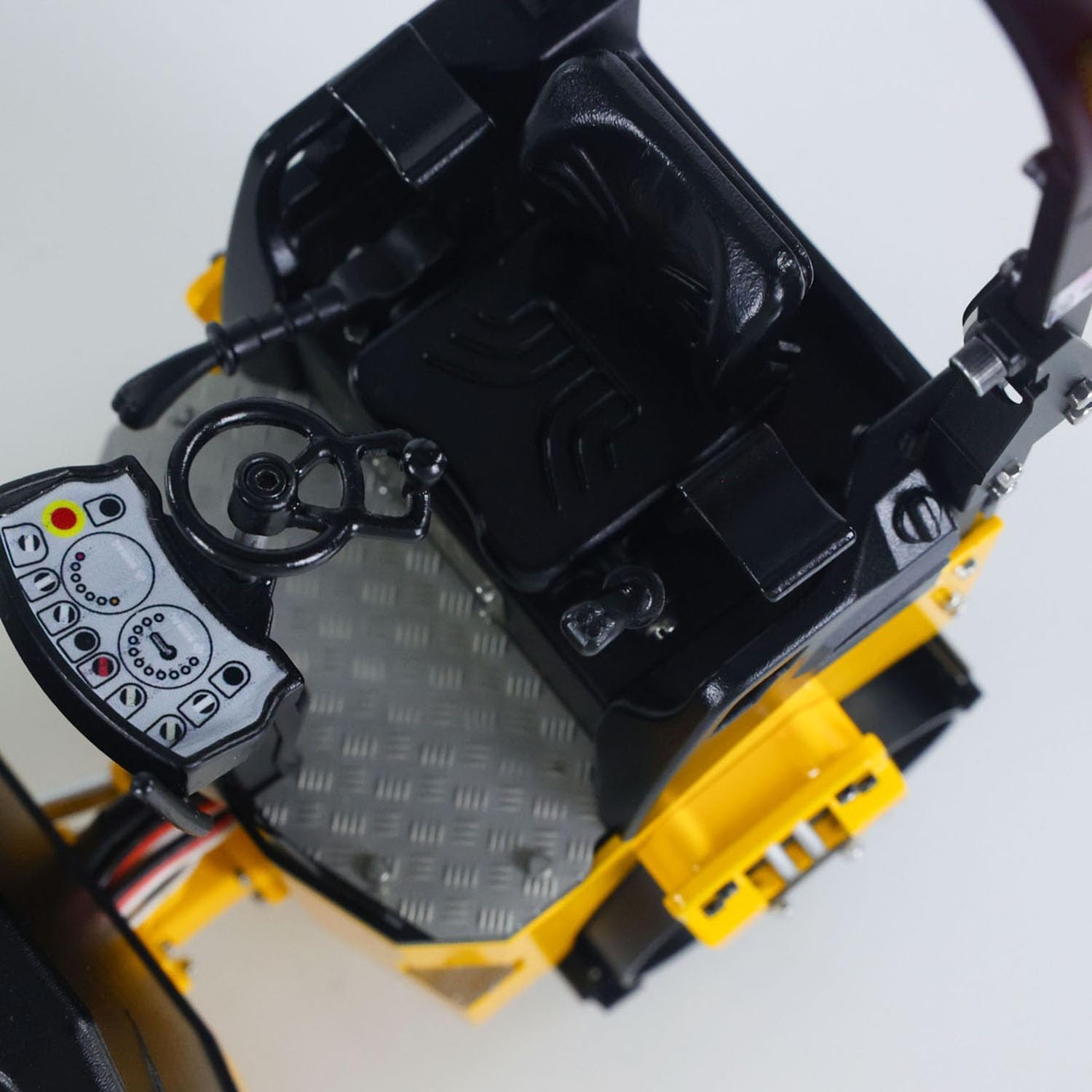 TOUCAN RC HOBBY US in Stock 1/14 Metal RC Electric Road Roller BOM BW120AD RTR Remote Control Construction Vehicle Model Flysky ST8 Radio Battery Light System for Adult