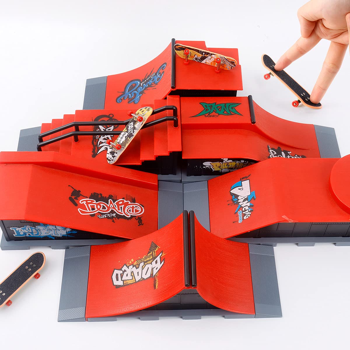 Mini Jouets Pour Doigts - Set Trottinette, Skateboard, Outils Et Vêtements Pour Enfants Et Adultes - 10