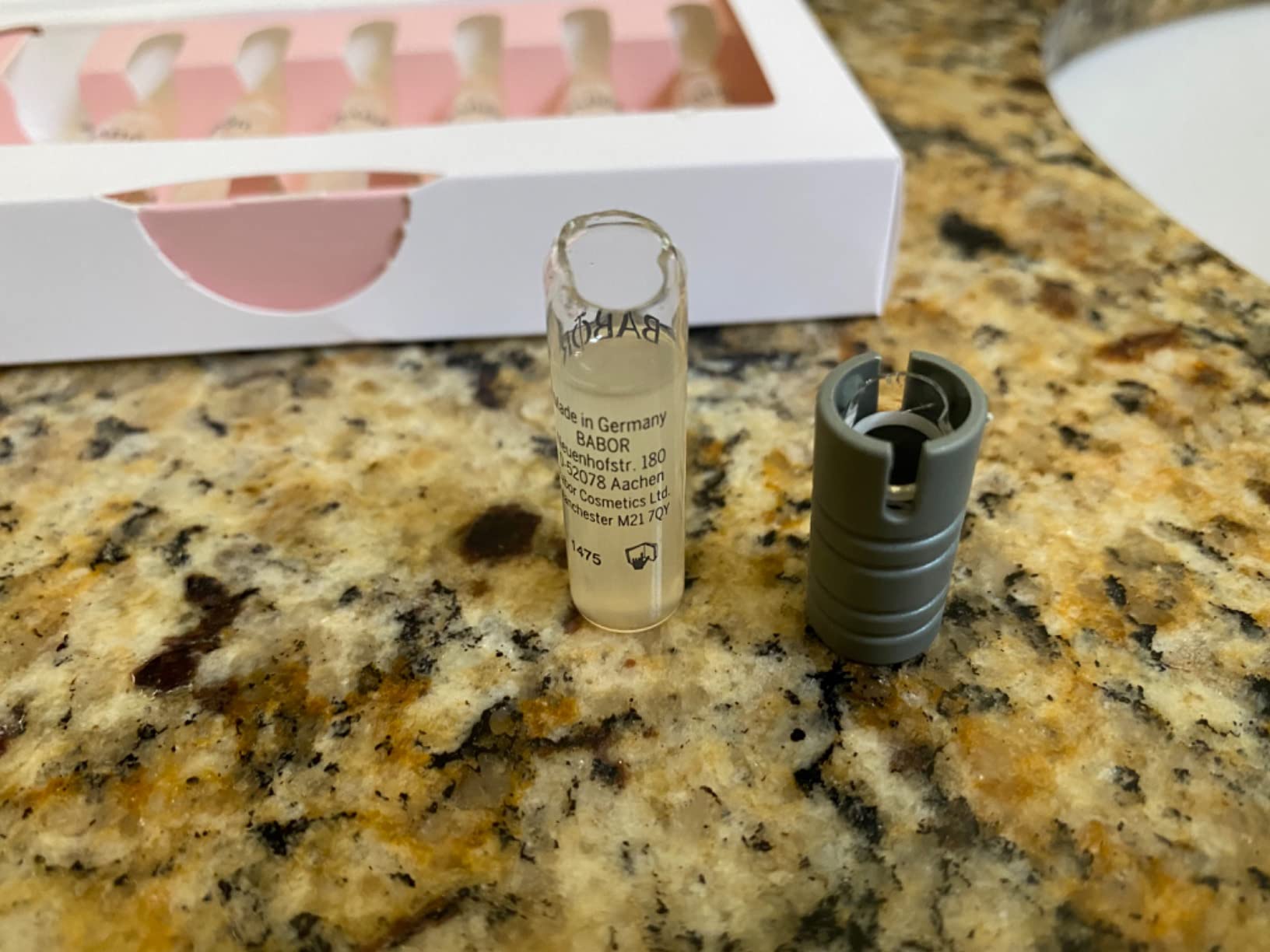BABOR SOS Calming Ampoule Serum Concentrates, Soothing Serum to Treat Irritated Skin, Reduce Redness and Strengthen Skin Barrier, 7 Day Treatment