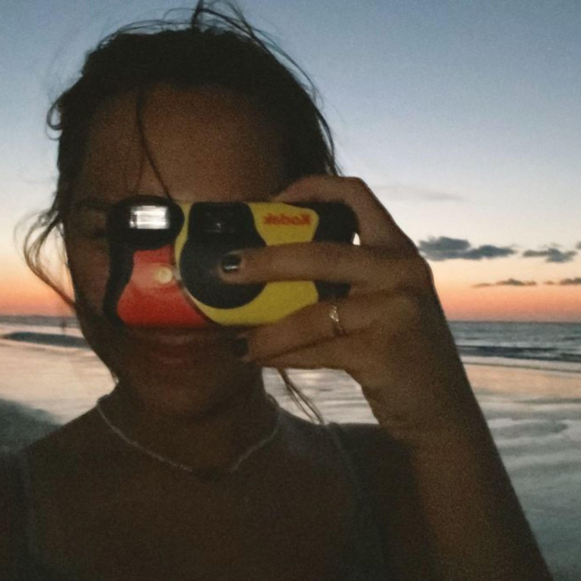 Paquete múltiple de cámaras desechables: incluye 10 unidades de cámaras Kodak Funsaver de un solo uso de 35 mm con 27 exposiciones y tarjeta de consejos de fotografía Clikoze