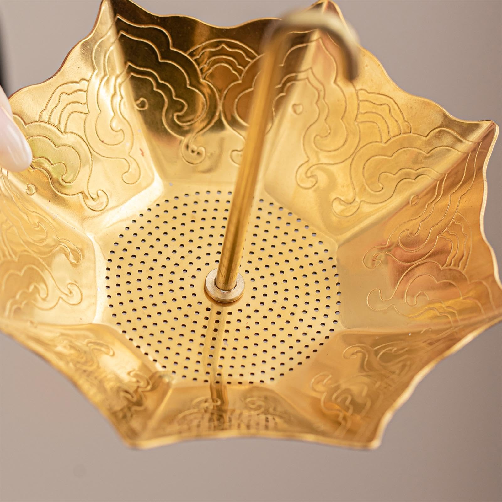 Colador de Té de Acero Inoxidable Creativo Utensilio de Filtro de Malla Decorativo Estilo Adecuado para Regalar Interior, Oro, tal como se describe