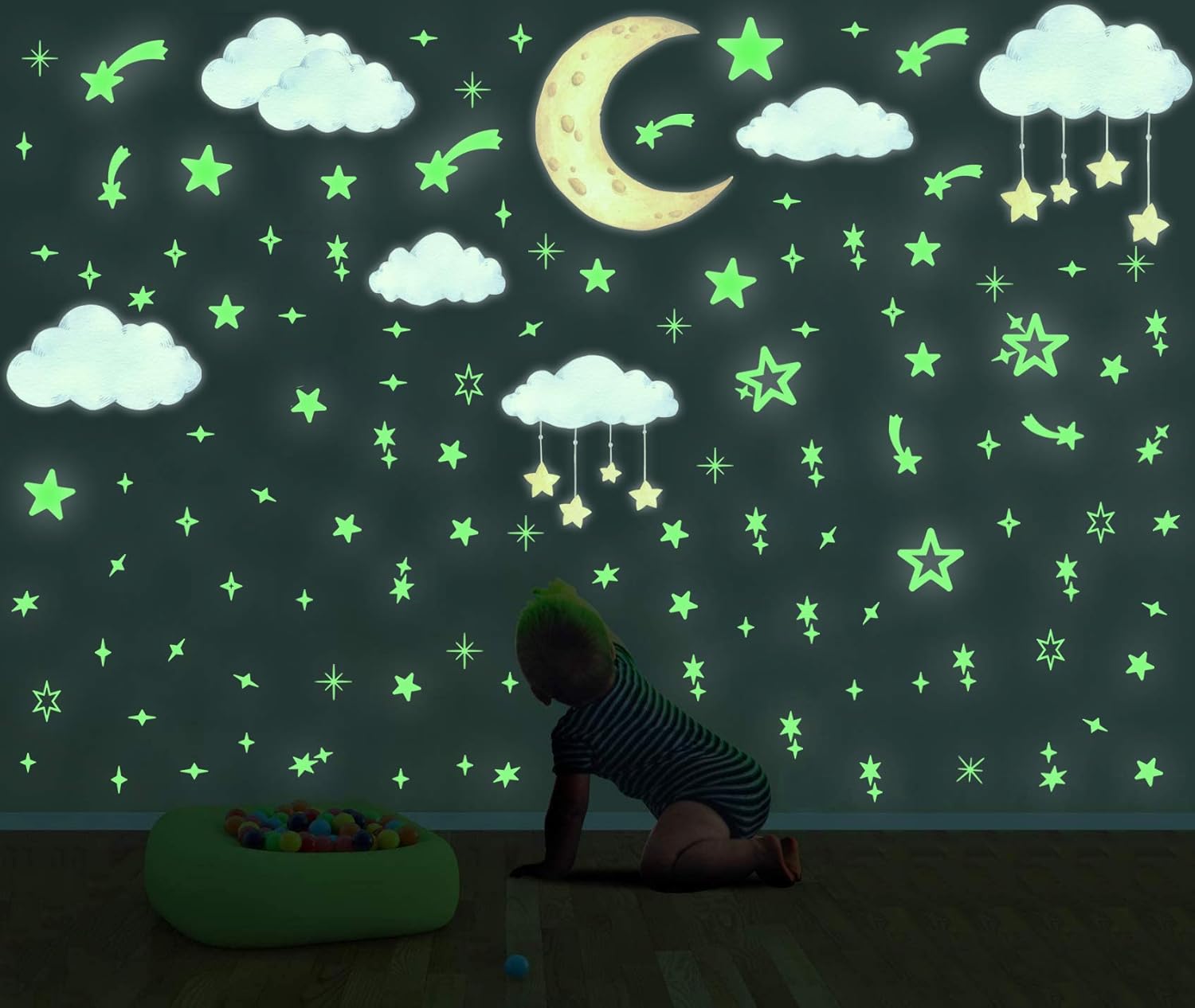 Adhesivo decorativo para pared, diseño de nubes y estrellas