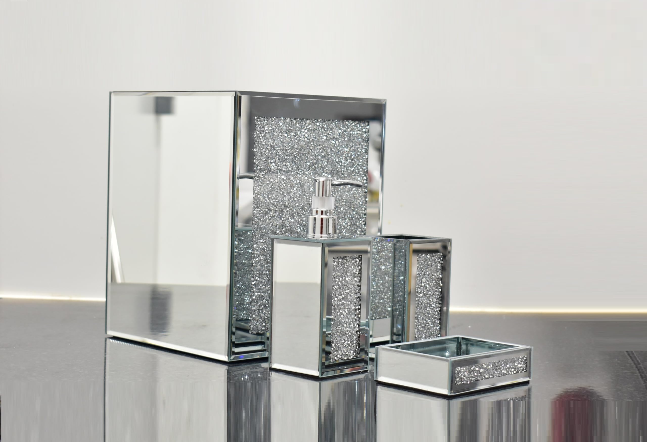 Deenz Set Of 4 Piece Crushed Jewel Diamond Bathroom Accessories With Soap Dispenser Toothbrush Holder Soap Holder & Bin In Silver